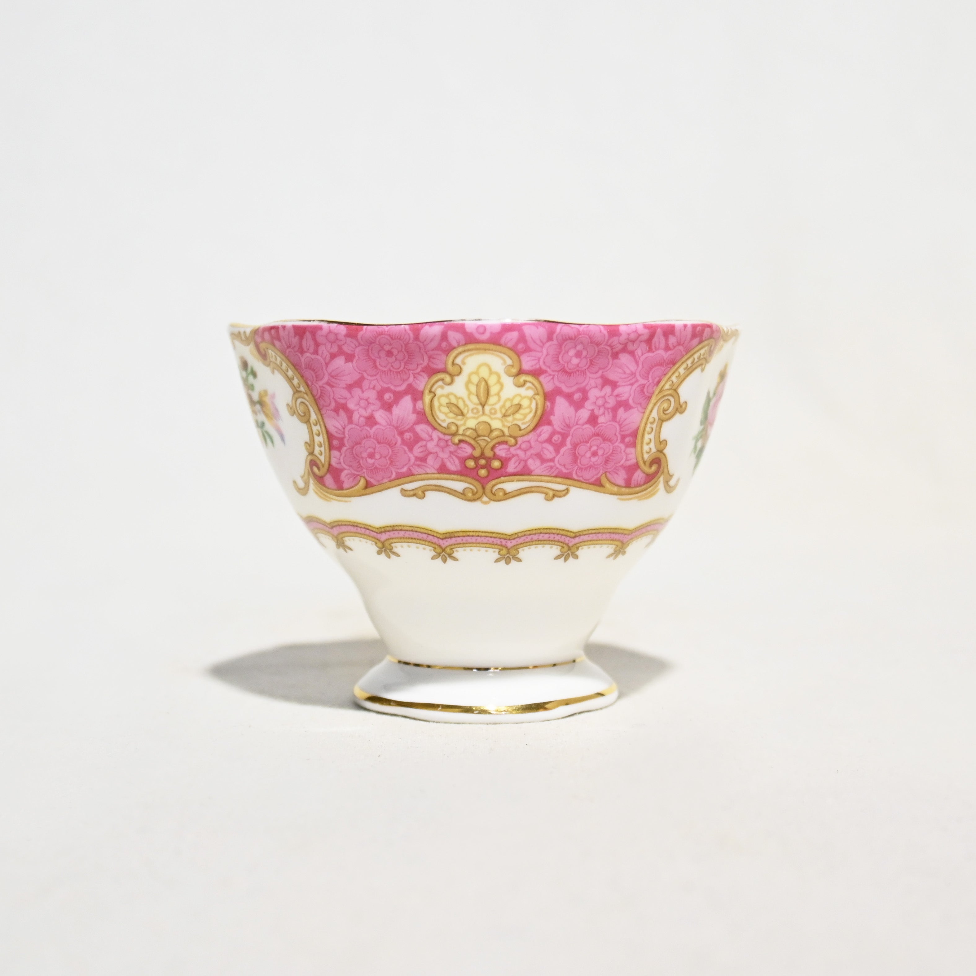 ROYAL ALBERT BB plate Cake plate  Enchantment Cup Pink UK / ロイヤルアルバート ブレッド＆バタープレート ケーキプレート カップ ピンク イギリス