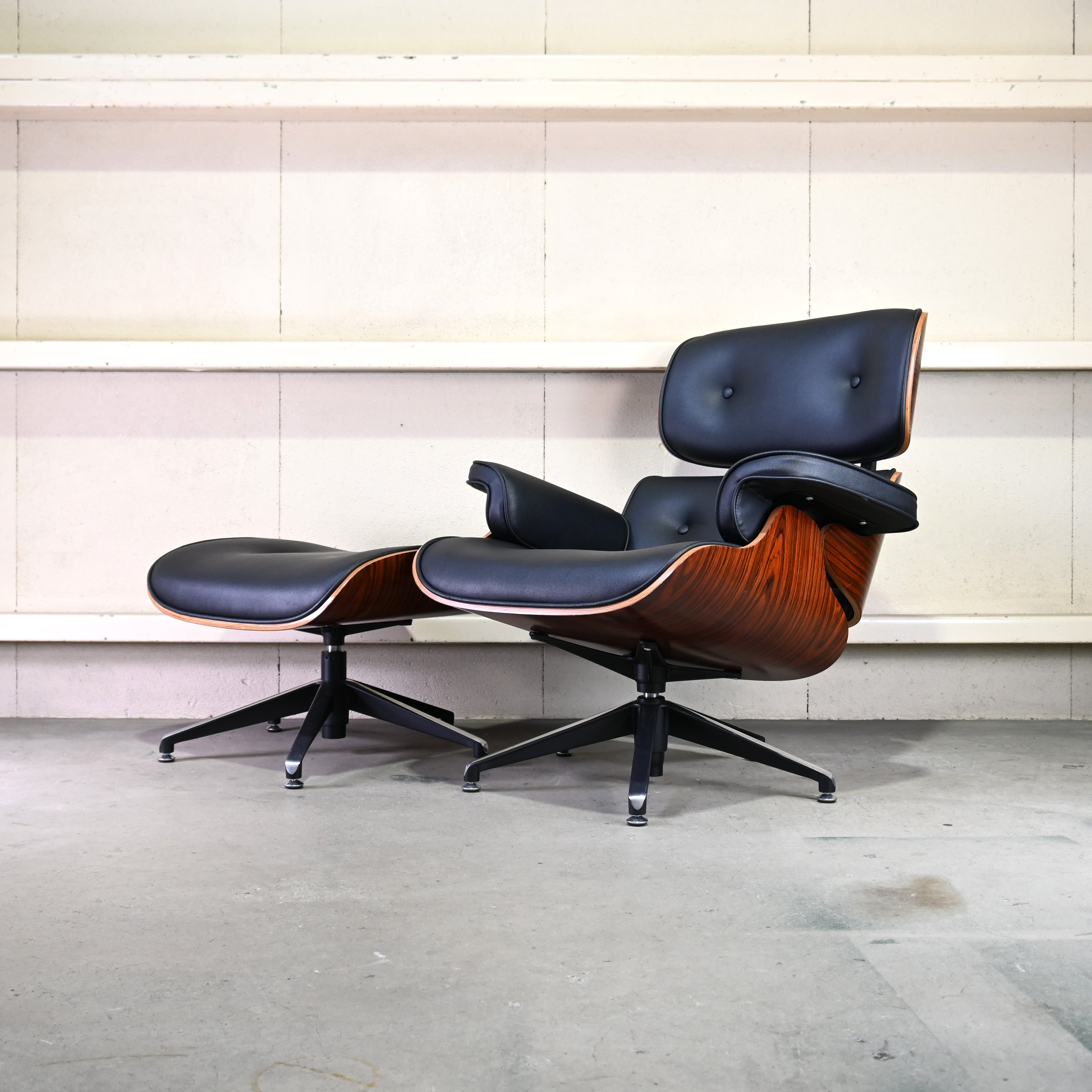 Charles & Ray Eames Lounge Chair & Ottoman Reproduct American midcentury / チャールズ & レイ・イームズ ラウンジチェア & オットマン リプロダクト品 アメリカンミッドセンチュリー