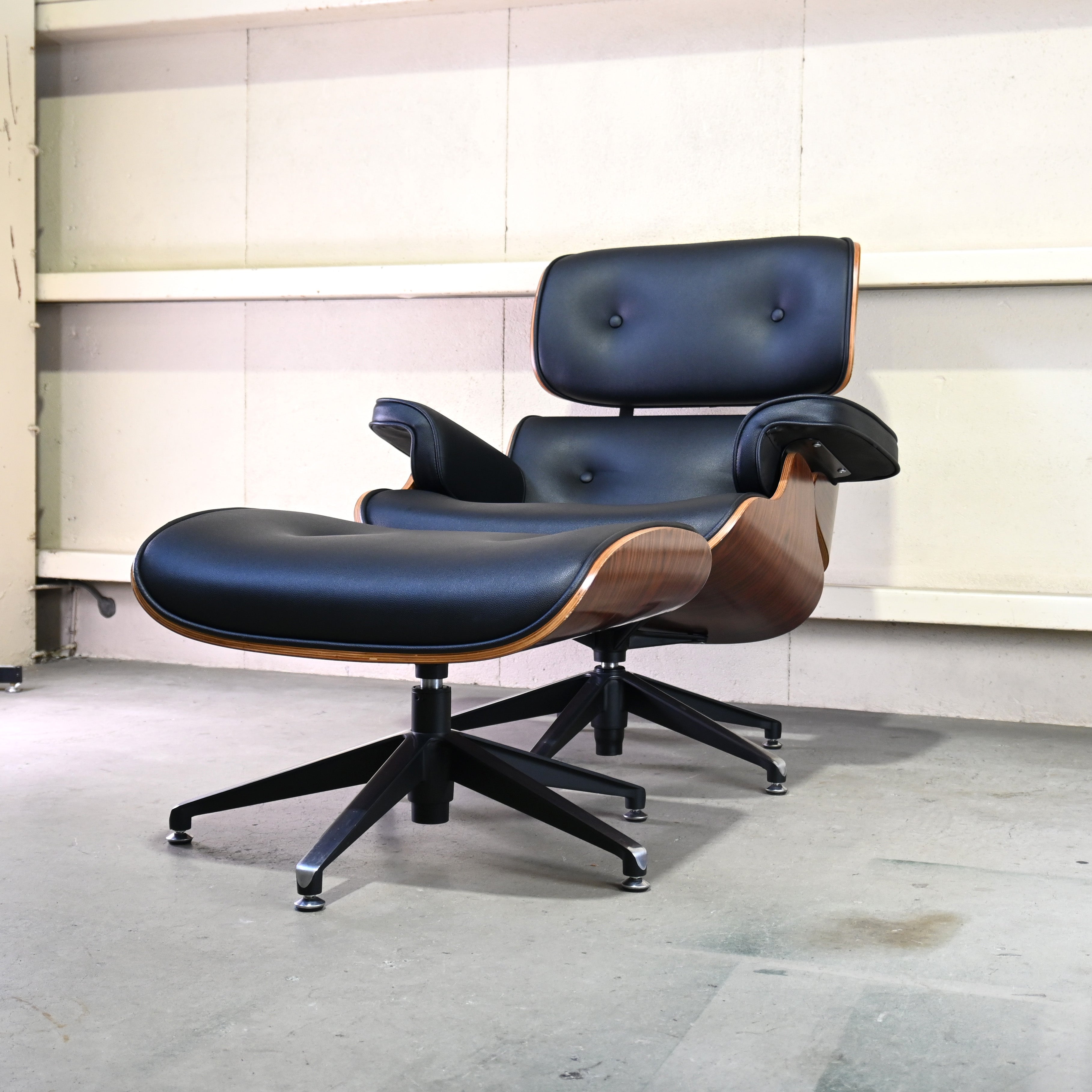 Charles & Ray Eames Lounge Chair & Ottoman Reproduct American midcentury / チャールズ & レイ・イームズ ラウンジチェア & オットマン リプロダクト品 アメリカンミッドセンチュリー