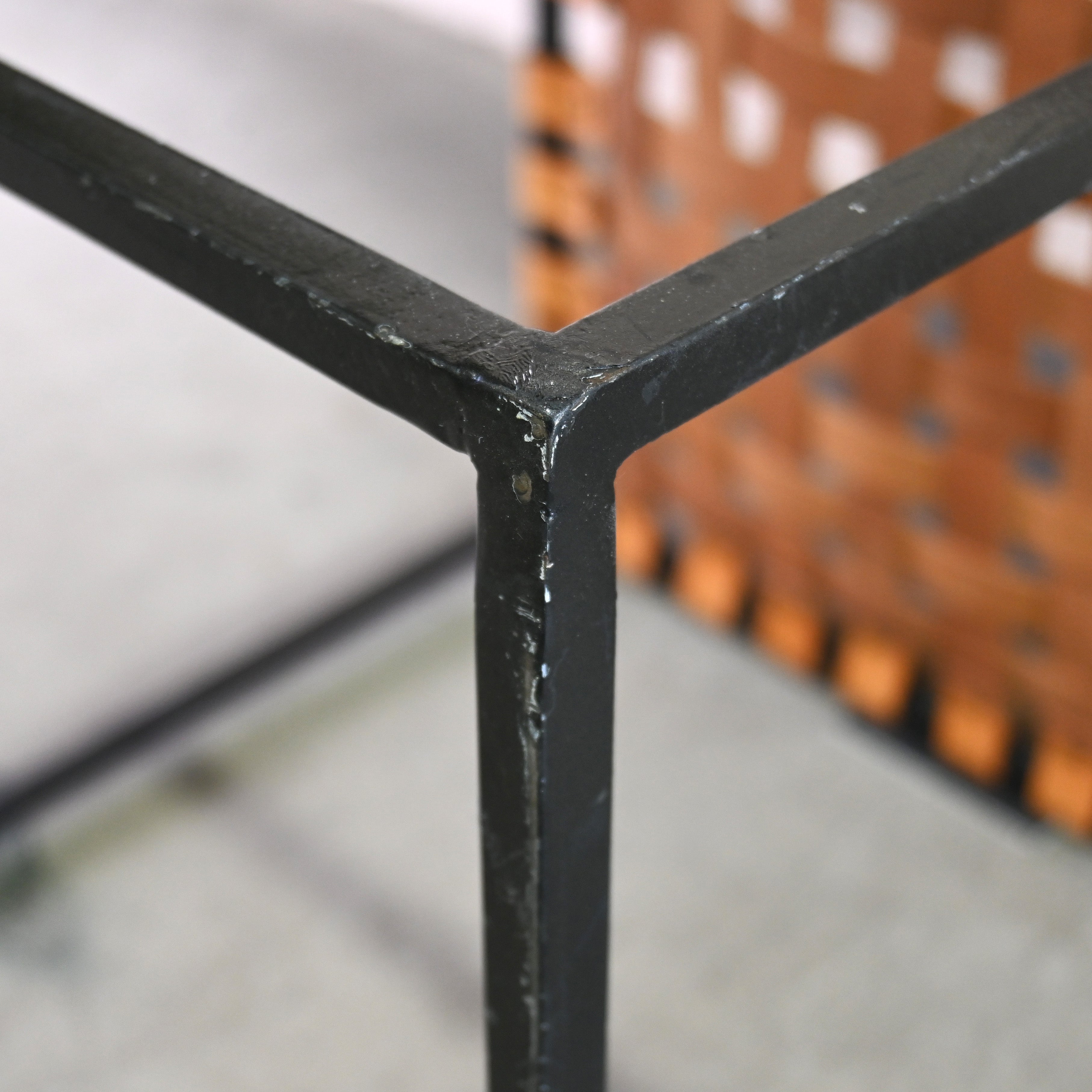 MADE SOLID Iron flame × Woven leather End table Industrial Modern design / メイドソリッド アイアンフレーム レザーテープ エンドテーブル インダストリアル モダンデザイン