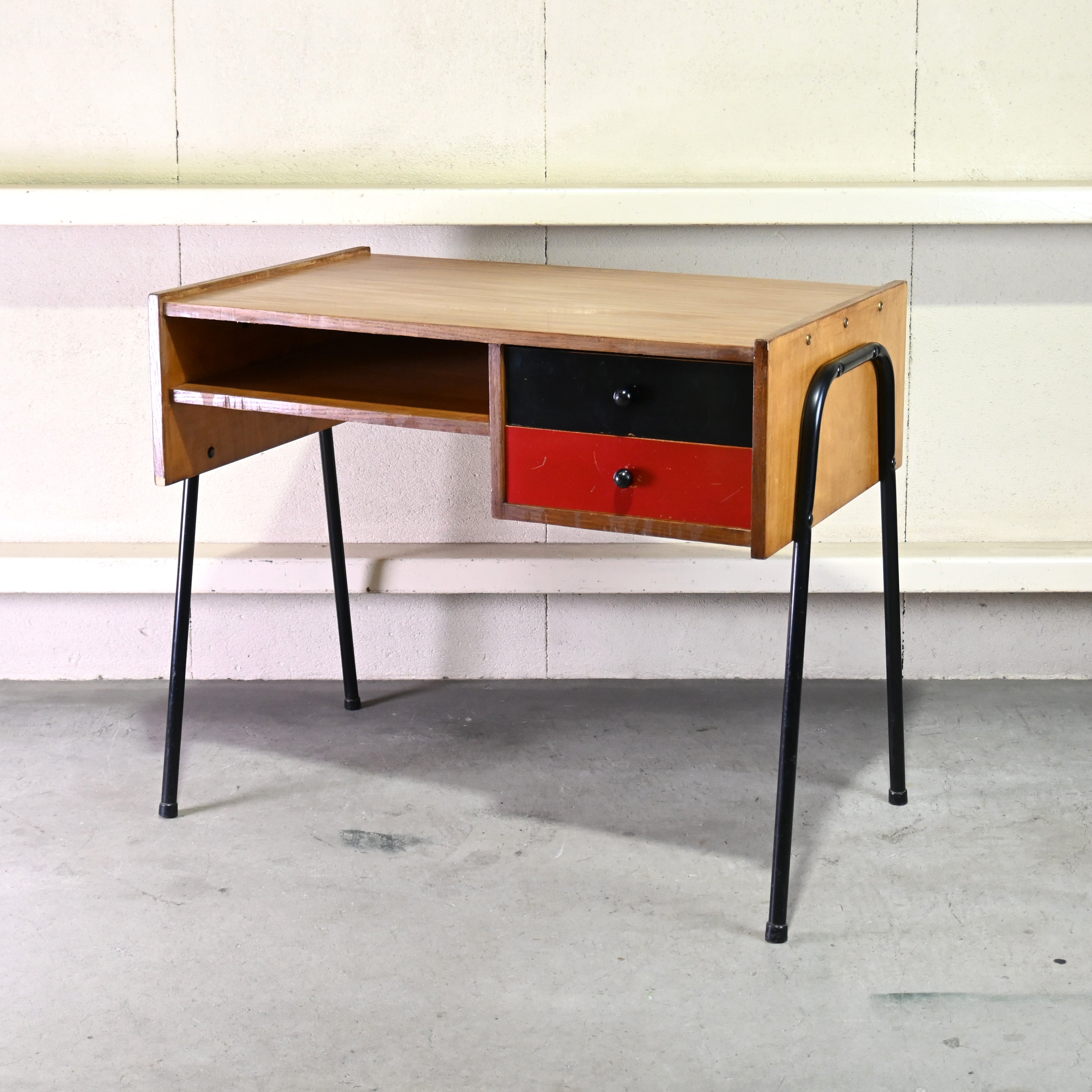 French vintage 1960's One sleeve desk Formica top Retropop Industrial / フランスヴィンテージ 1960年代 デスク 片袖机 フォーマイカトップ レトロポップ インダストリアル