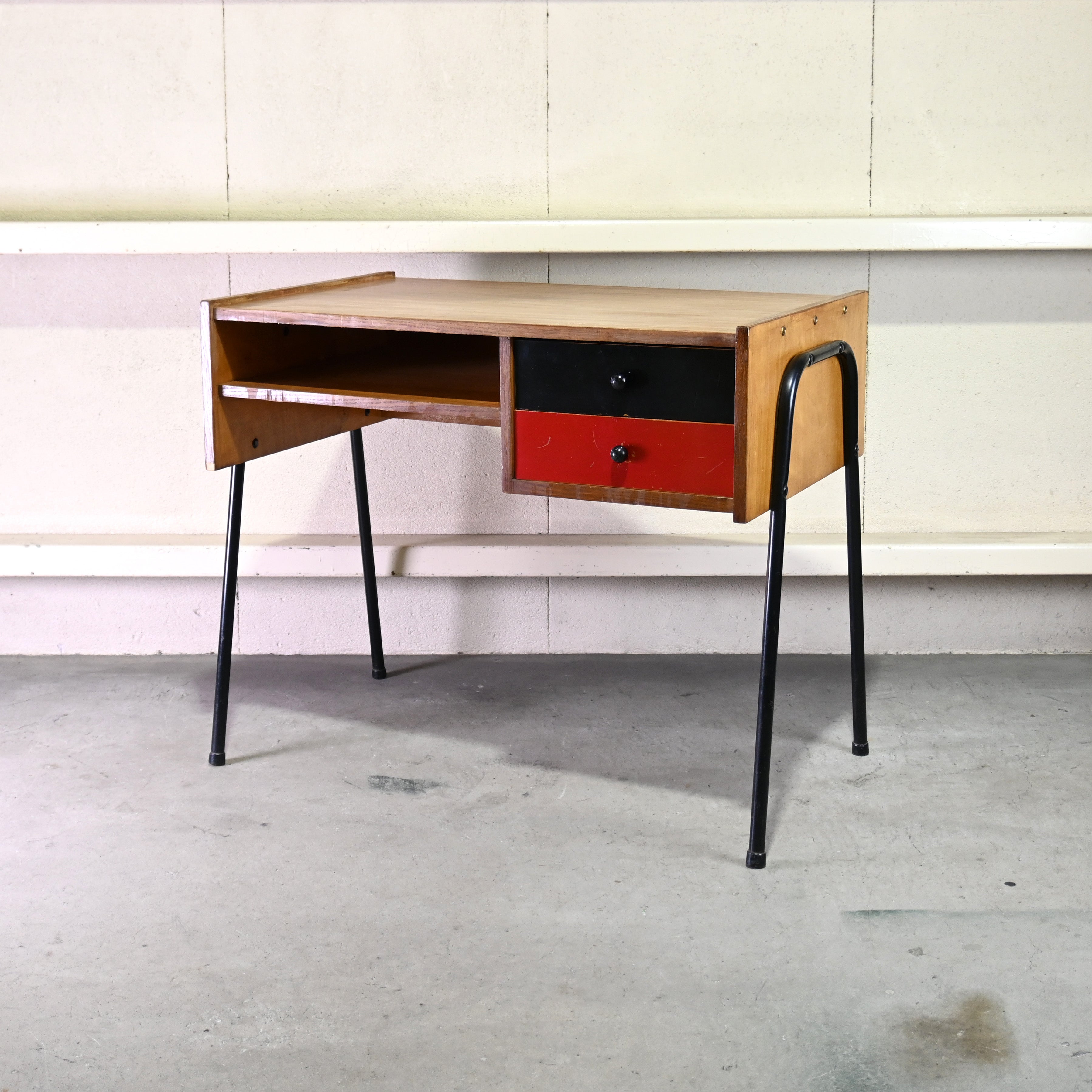 French vintage 1960's One sleeve desk Formica top Retropop Industrial / フランスヴィンテージ 1960年代 デスク 片袖机 フォーマイカトップ レトロポップ インダストリアル