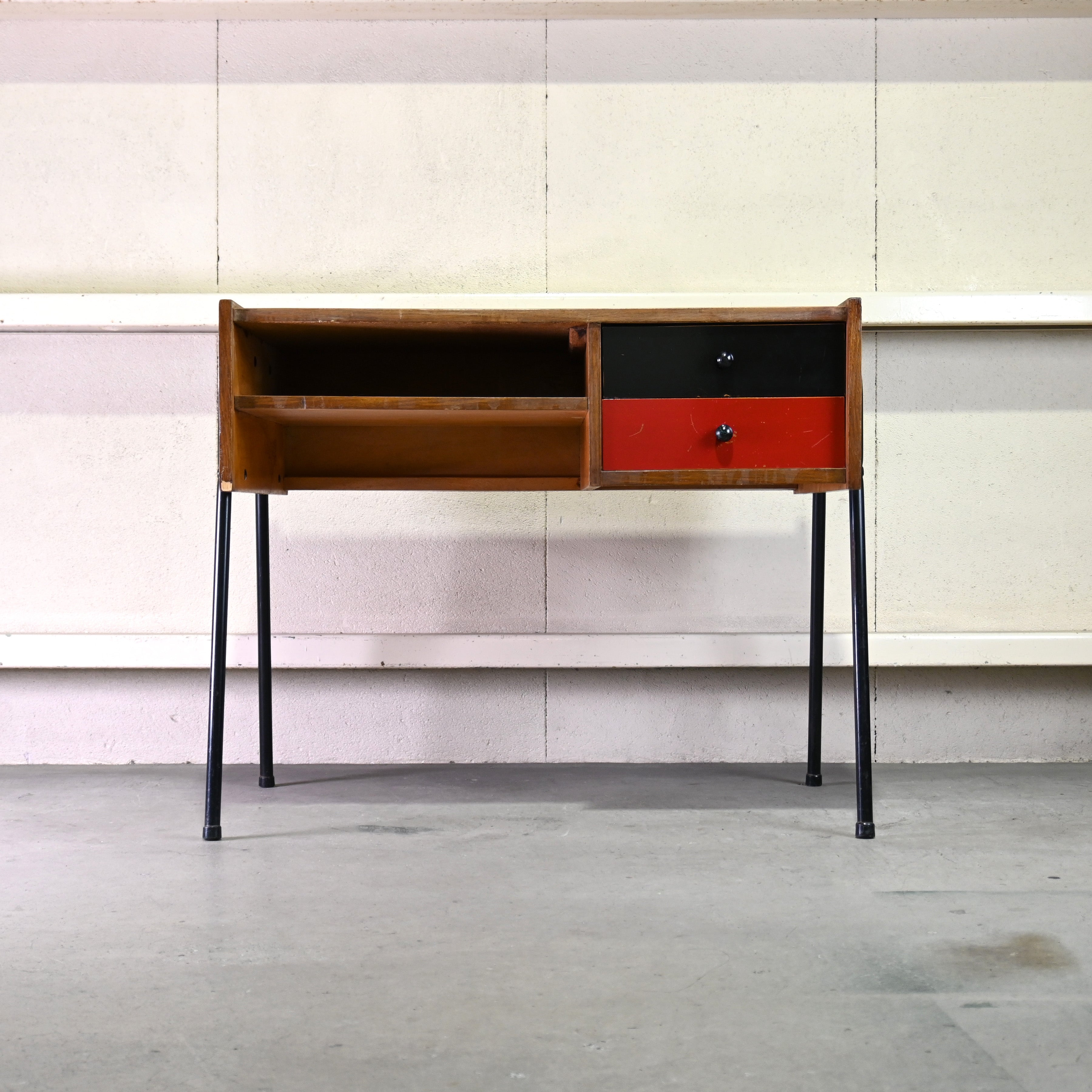 French vintage 1960's One sleeve desk Formica top Retropop Industrial / フランスヴィンテージ 1960年代 デスク 片袖机 フォーマイカトップ レトロポップ インダストリアル