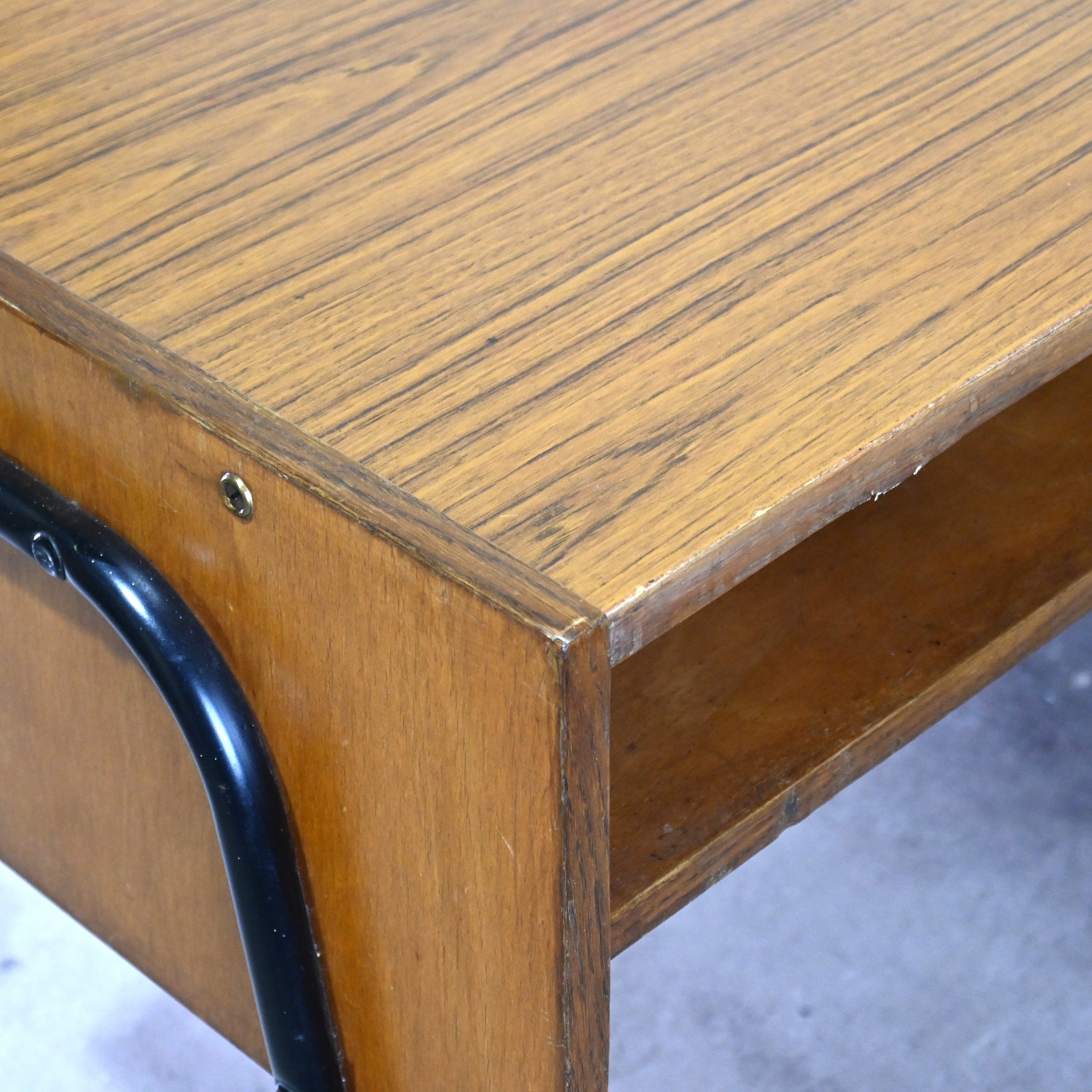 French vintage 1960's One sleeve desk Formica top Retropop Industrial / フランスヴィンテージ 1960年代 デスク 片袖机 フォーマイカトップ レトロポップ インダストリアル