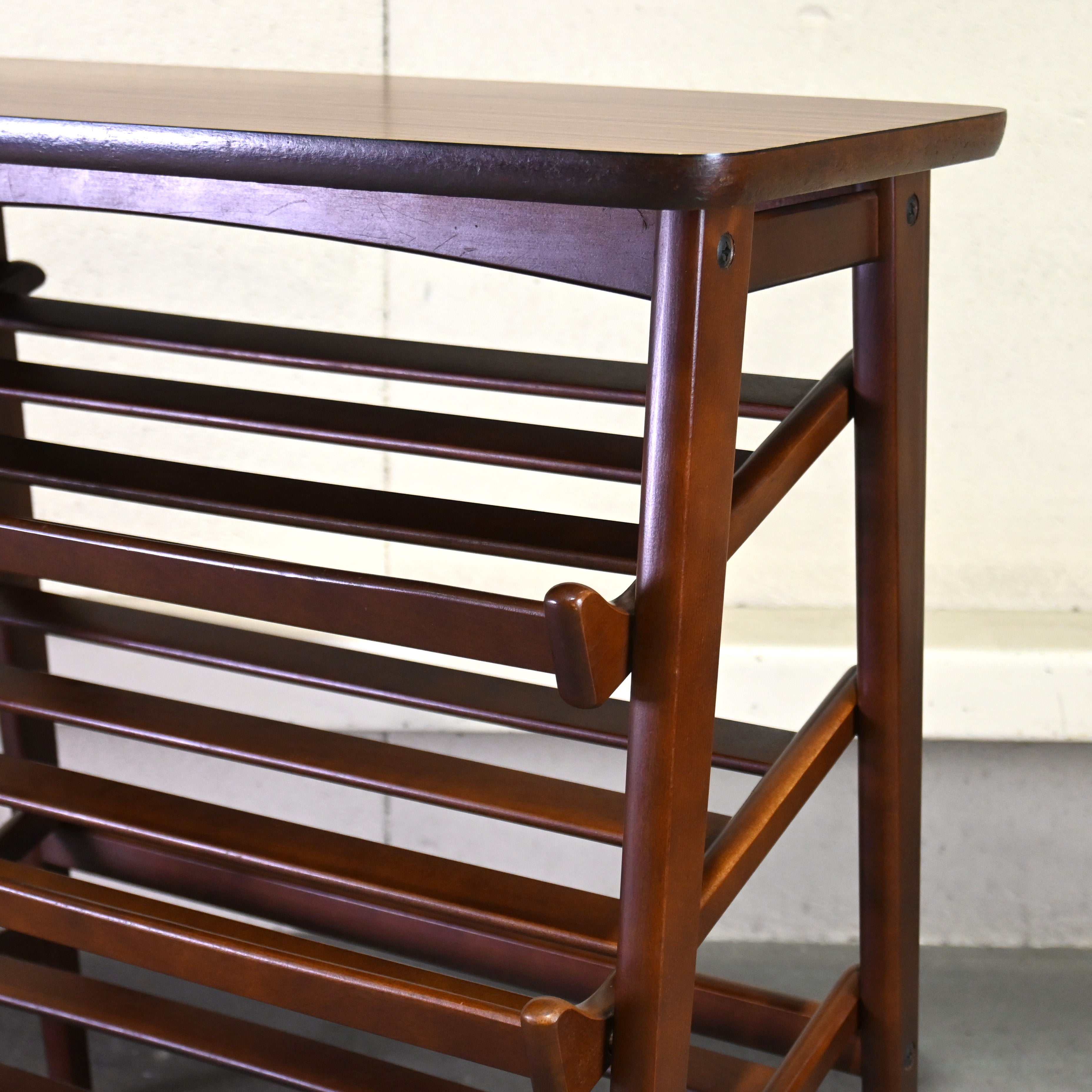 Old karimoku Slipper rack Rubbertree × Melamine Japanese modern Long life design / オールドカリモク スリッパラック ラバートリー材 × メラミン ジャパニーズモダン ロングライフデザイン