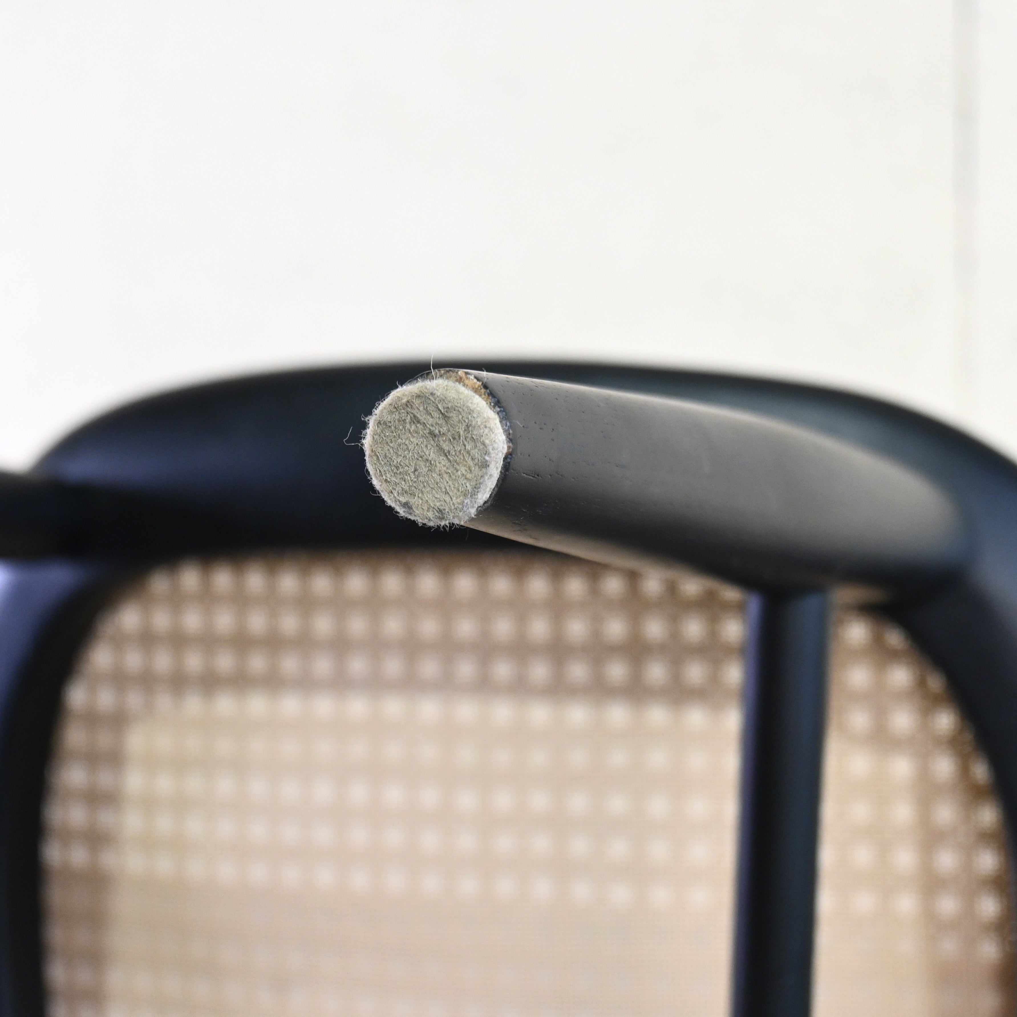 IDÉE Convent chair Black Andreu Carulla Romanesque style Modern design / イデー コンベントチェア ブラック アンドレウ・カルーヤ ロマネスク様式 モダンデザイン