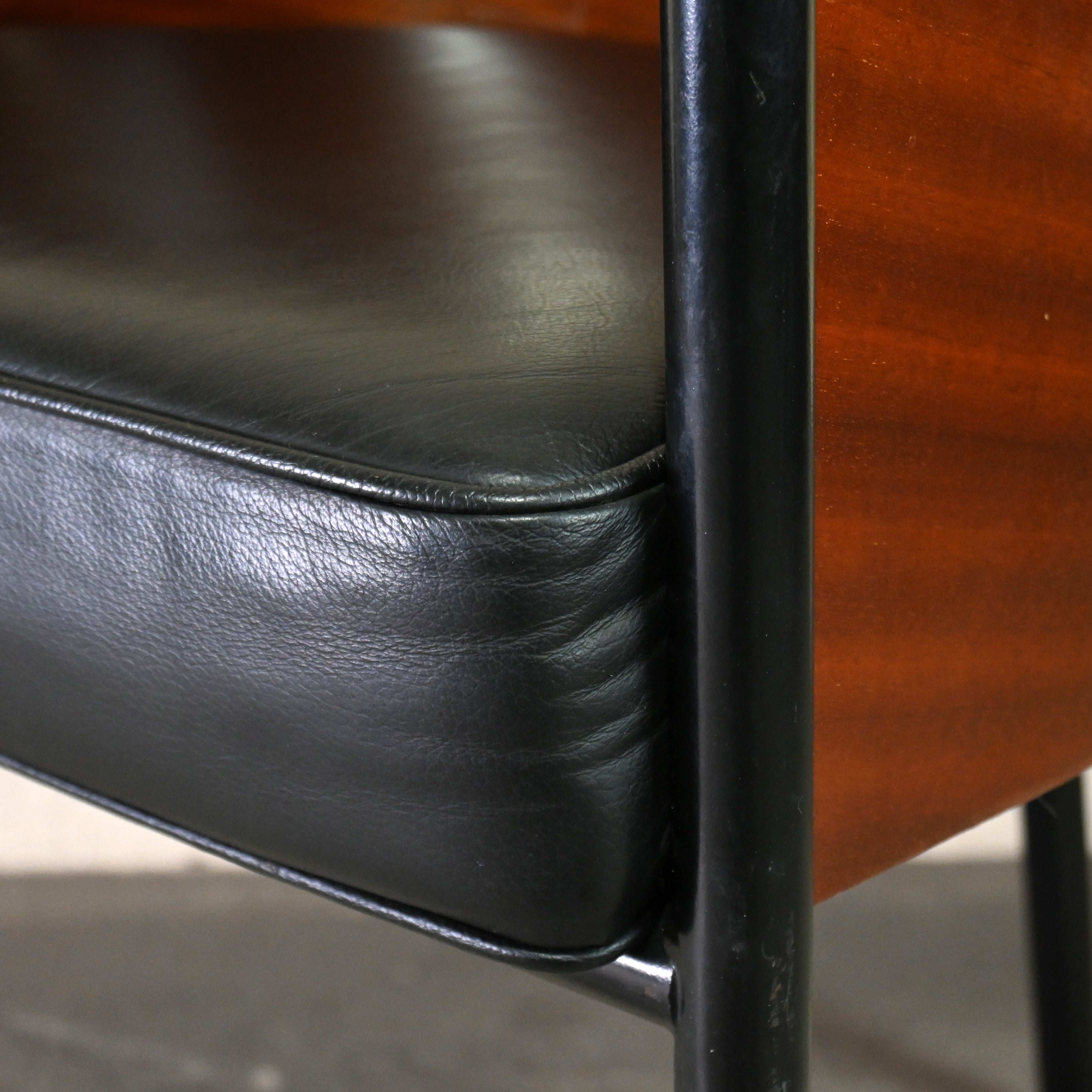 Driade Aleph Costes chair Philippe Starck Mahogany × Steel Italian modern design / ドリアデ アレフ コステスチェア フィリップスタルク マホガニー × スチール イタリアンモダンデザイン