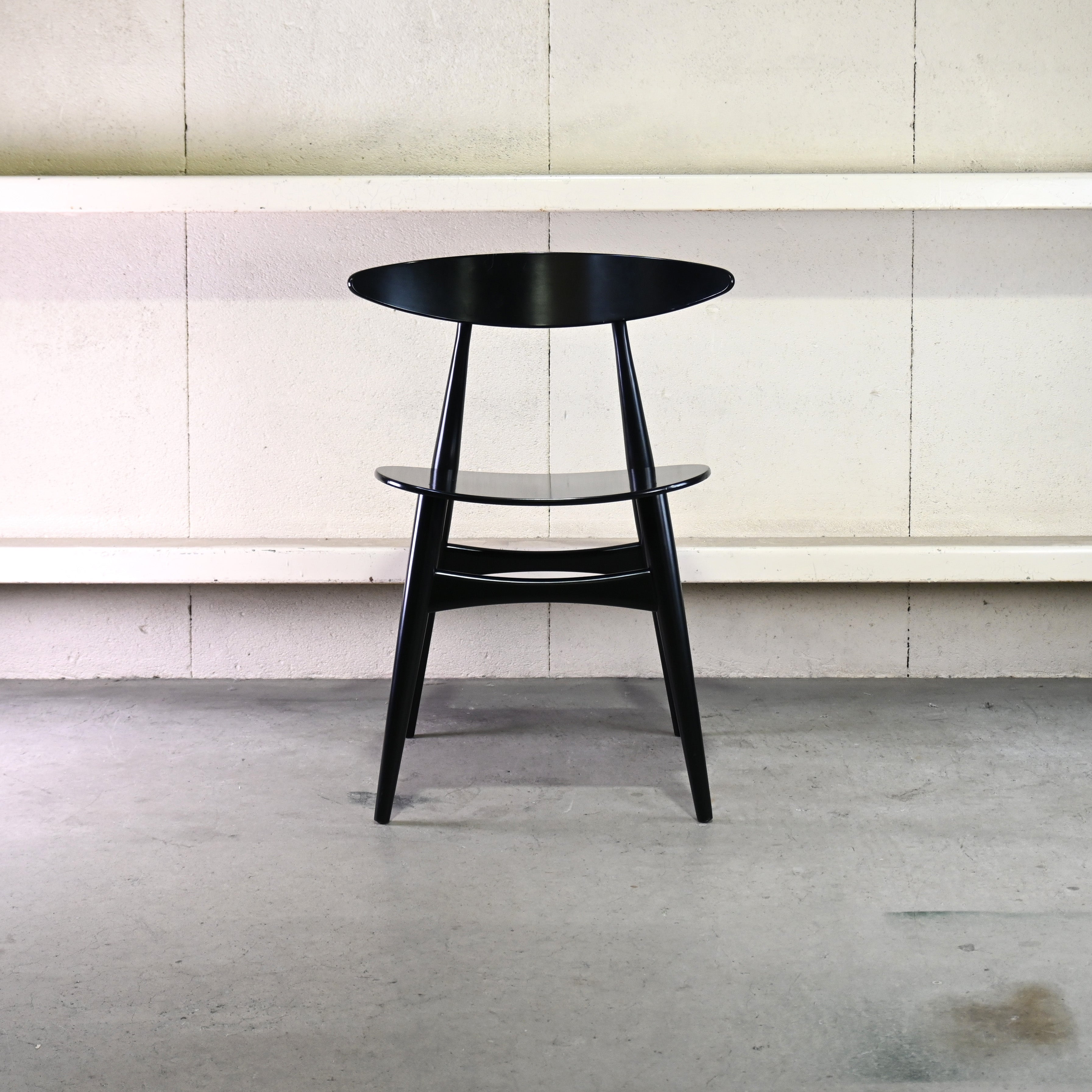 Carl Hansen & Søn Hans J. Wegner CH33T Dining chair Beechwood Black painted Danish furniture Scandinavian design / カール・ハンセン＆サン ハンス J. ウェグナー CH33T ダイニングチェア ビーチ材 ブラック塗装 デンマーク家具 北欧デザイン