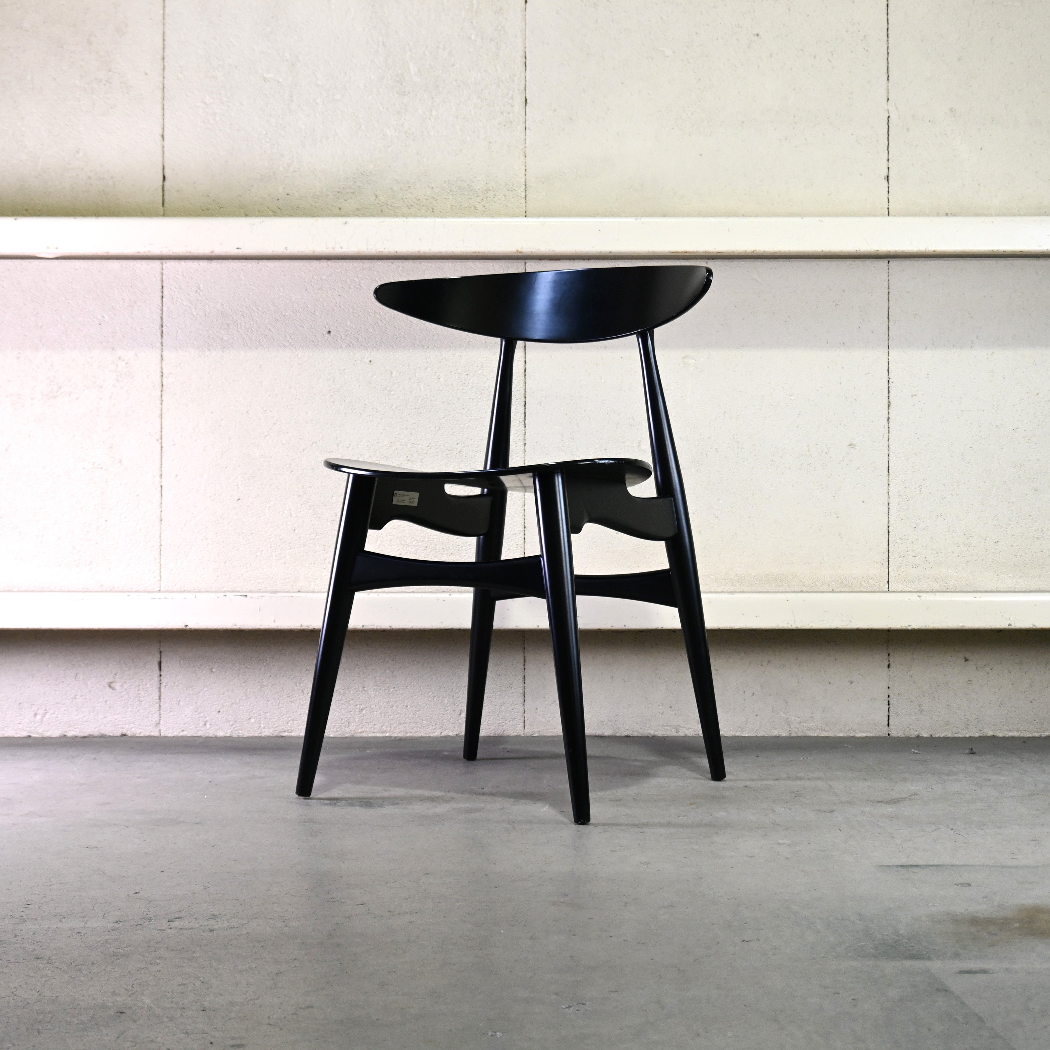 Carl Hansen & Søn Hans J. Wegner CH33T Dining chair Beechwood Black painted Danish furniture Scandinavian design / カール・ハンセン＆サン ハンス J. ウェグナー CH33T ダイニングチェア ビーチ材 ブラック塗装 デンマーク家具 北欧デザイン