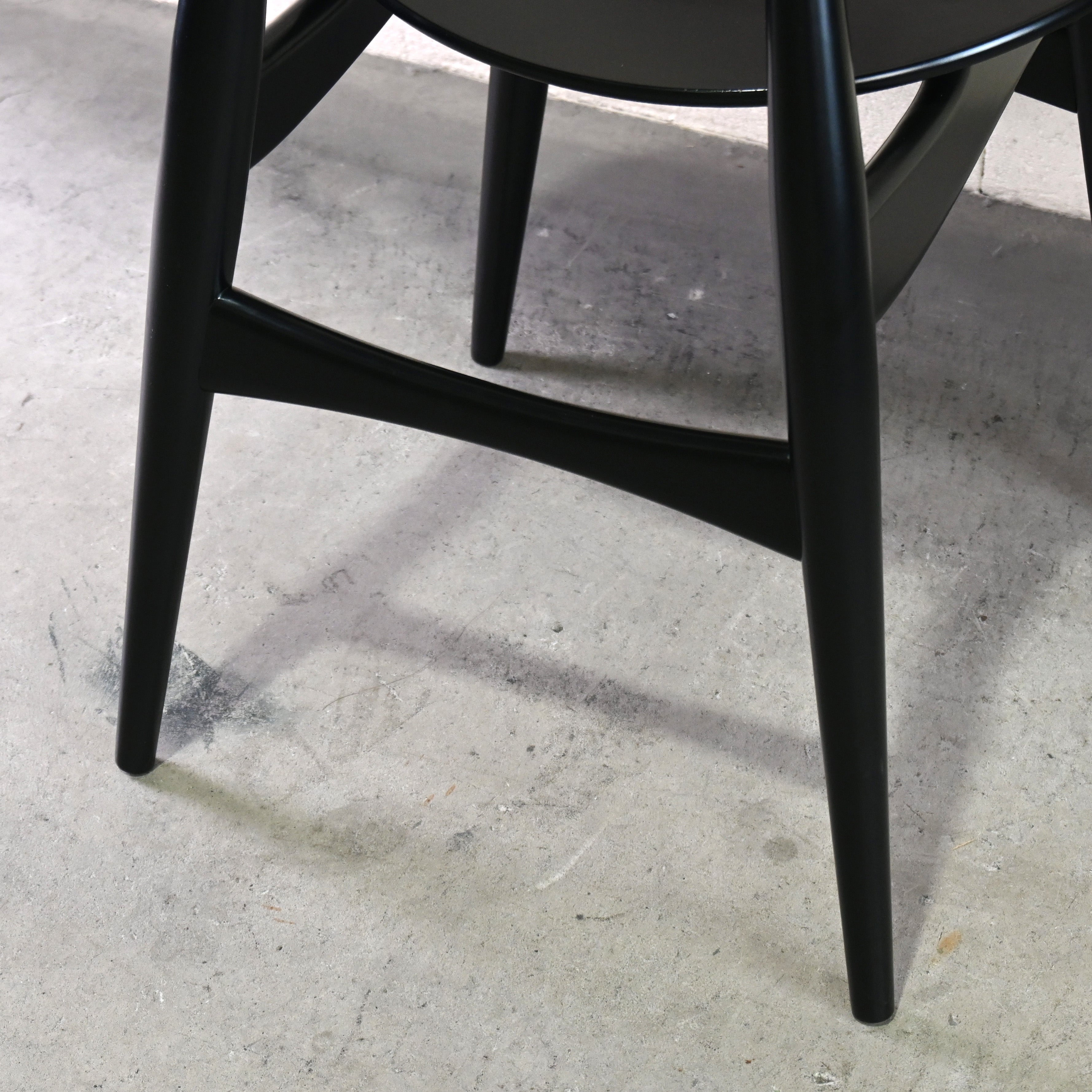 Carl Hansen & Søn Hans J. Wegner CH33T Dining chair Beechwood Black painted Danish furniture Scandinavian design / カール・ハンセン＆サン ハンス J. ウェグナー CH33T ダイニングチェア ビーチ材 ブラック塗装 デンマーク家具 北欧デザイン