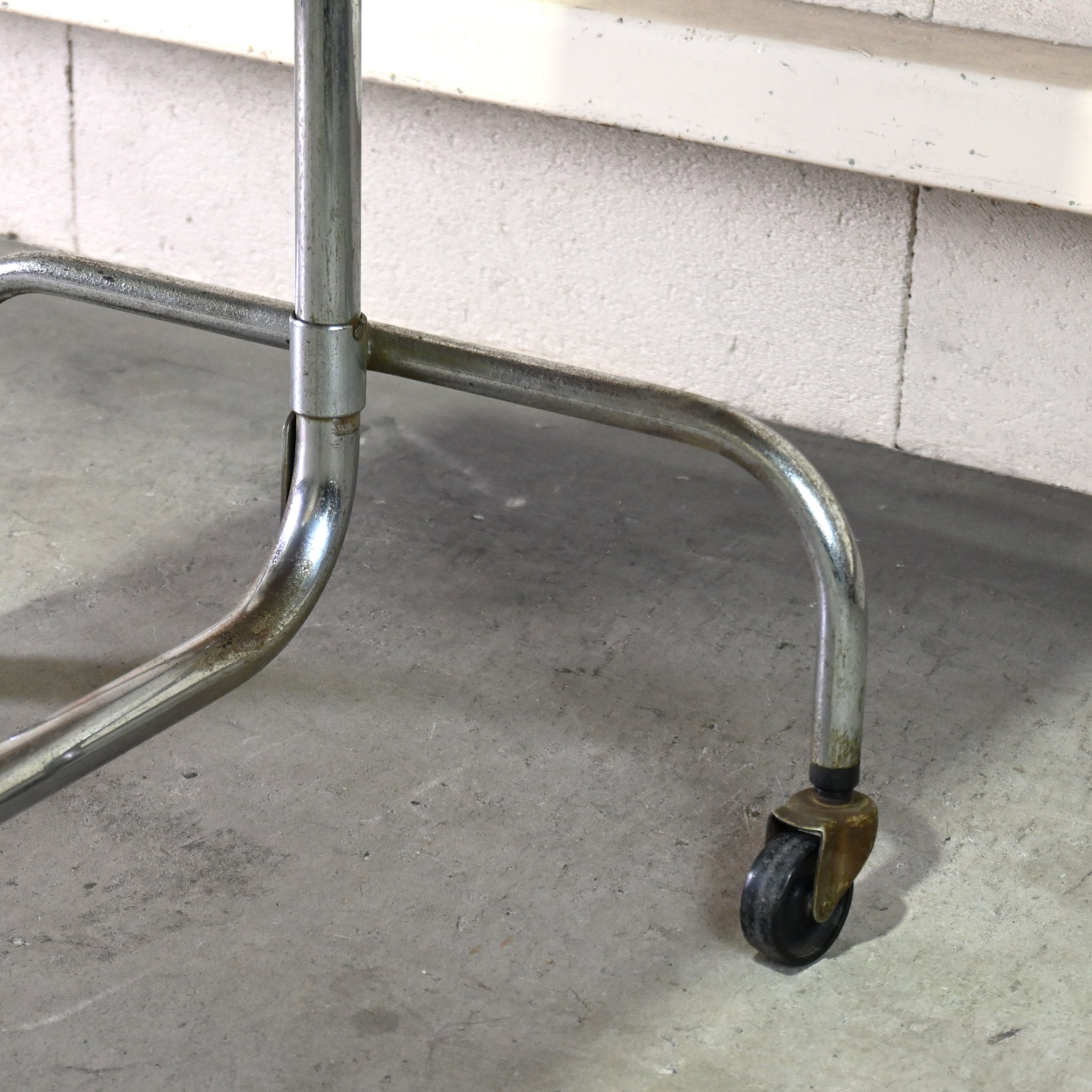 H.M.N Rosewood × Steel Adjustable reading table Danish vintage Scandinavian design / エイチエムエヌ ローズウッド × スチール アジャスタブル リーディングテーブル デンマークヴィンテージ 北欧デザイン