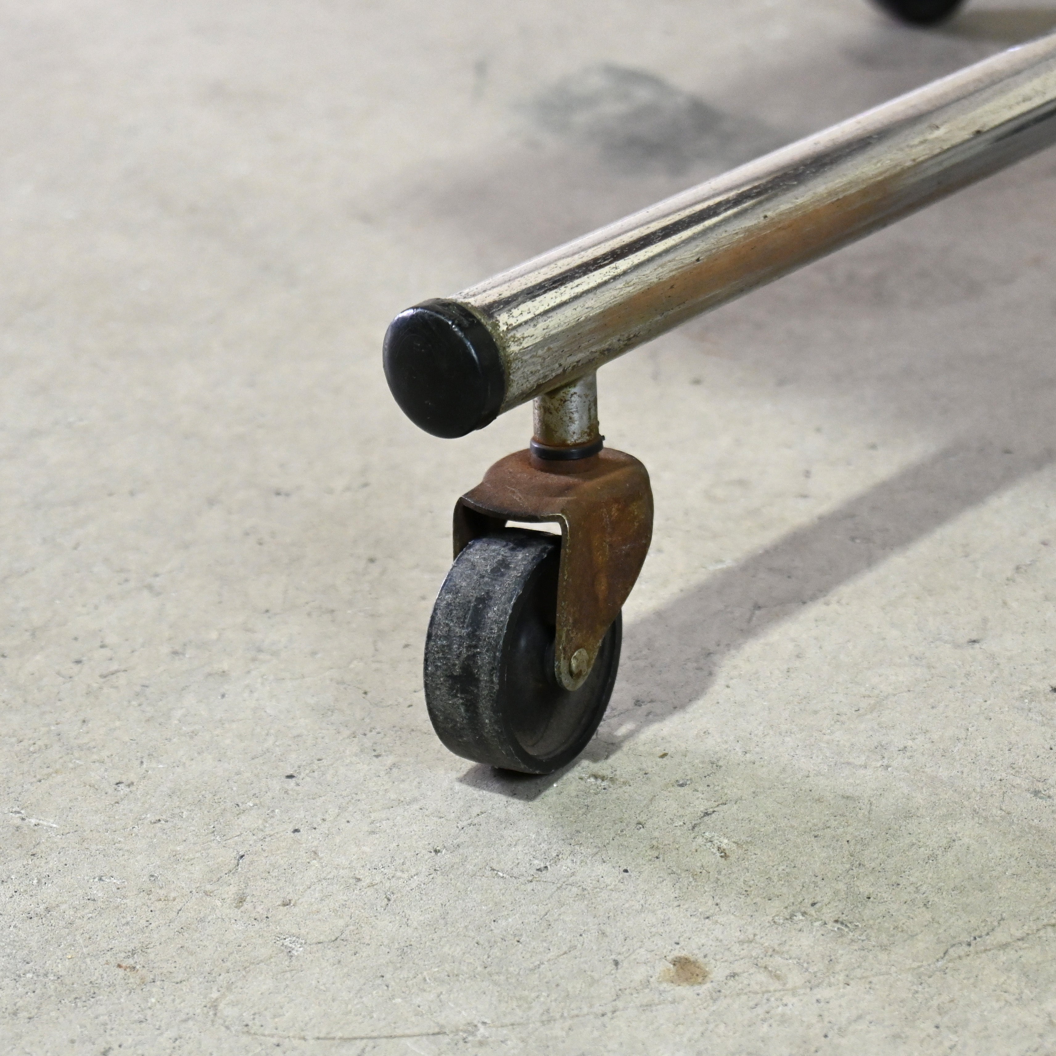 H.M.N Rosewood × Steel Adjustable reading table Danish vintage Scandinavian design / エイチエムエヌ ローズウッド × スチール アジャスタブル リーディングテーブル デンマークヴィンテージ 北欧デザイン