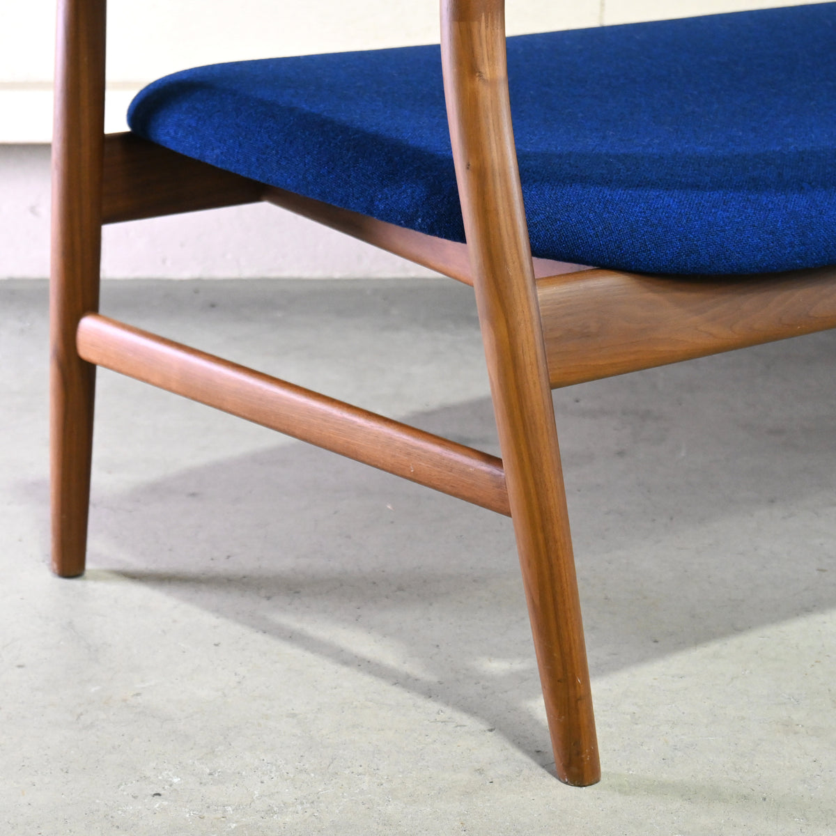 CONDE HOUSE Naoto Fukasawa KAMUY LUX Living 2seater Walnut kvadrat 