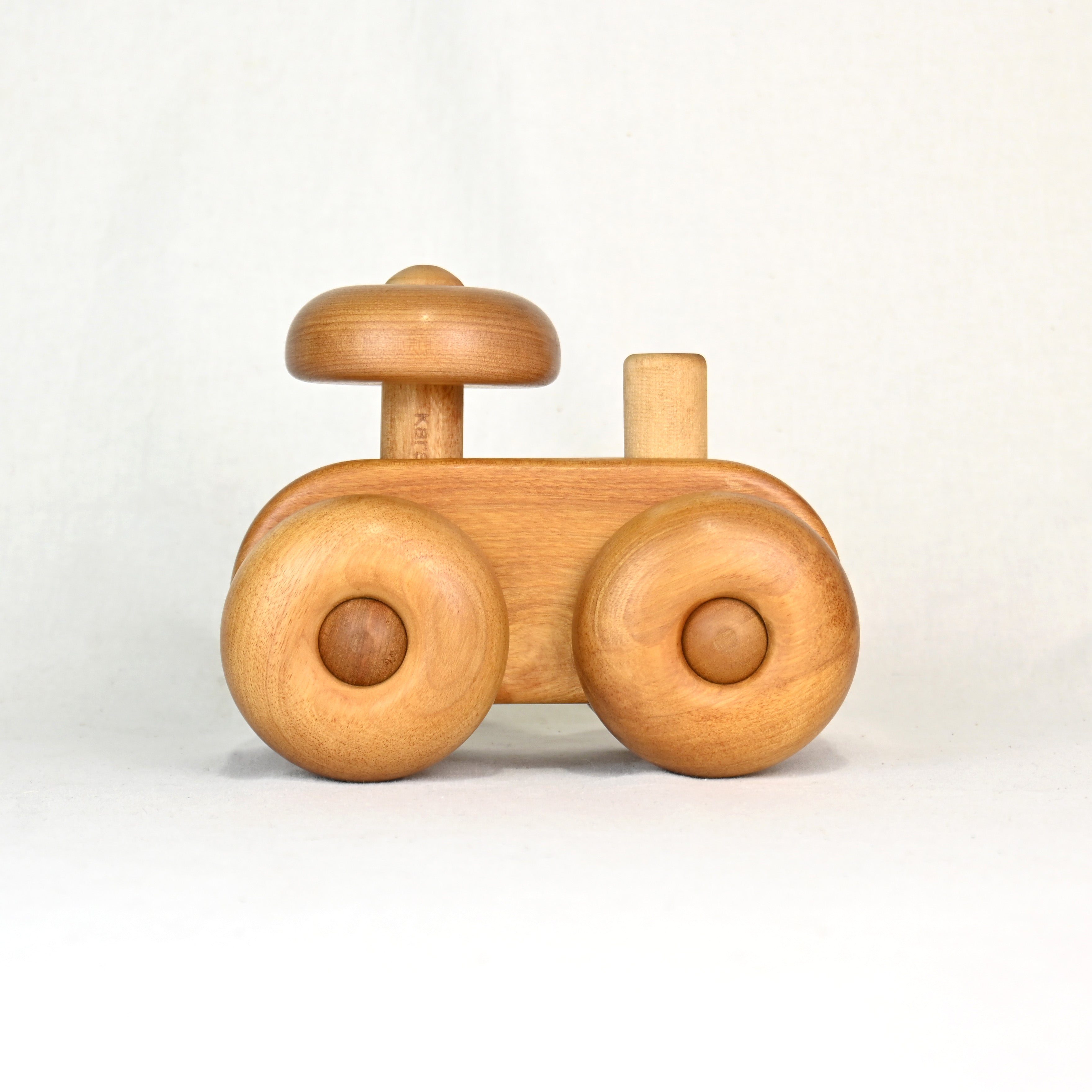 Hand crafted Wooden toy "kara coro" Hokkaido birch wood Japanese craft / ハンドメイド 木製玩具 汽車 "カラコロ" 北海道 樺材 ジャパニーズクラフト