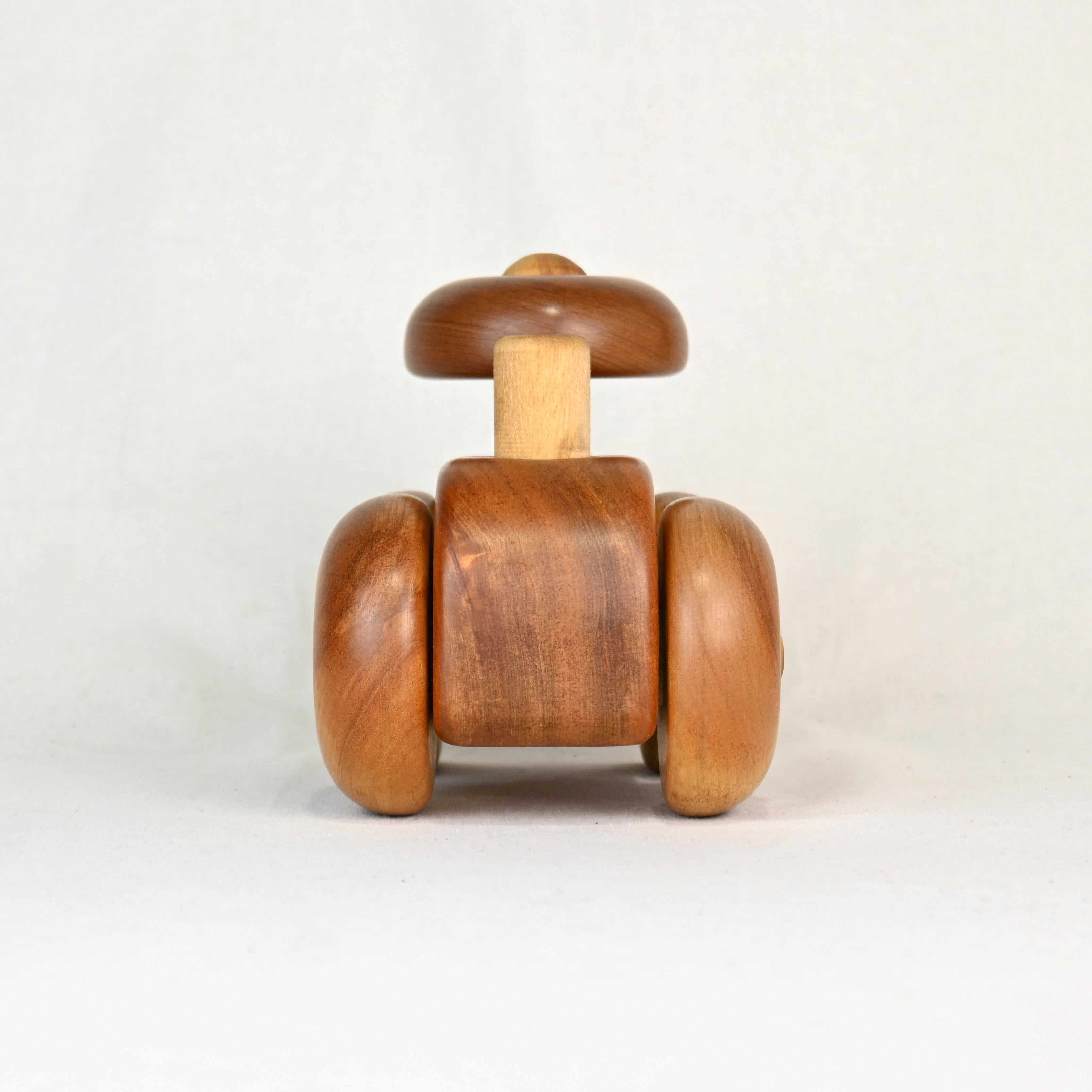 Hand crafted Wooden toy "kara coro" Hokkaido birch wood Japanese craft / ハンドメイド 木製玩具 汽車 "カラコロ" 北海道 樺材 ジャパニーズクラフト