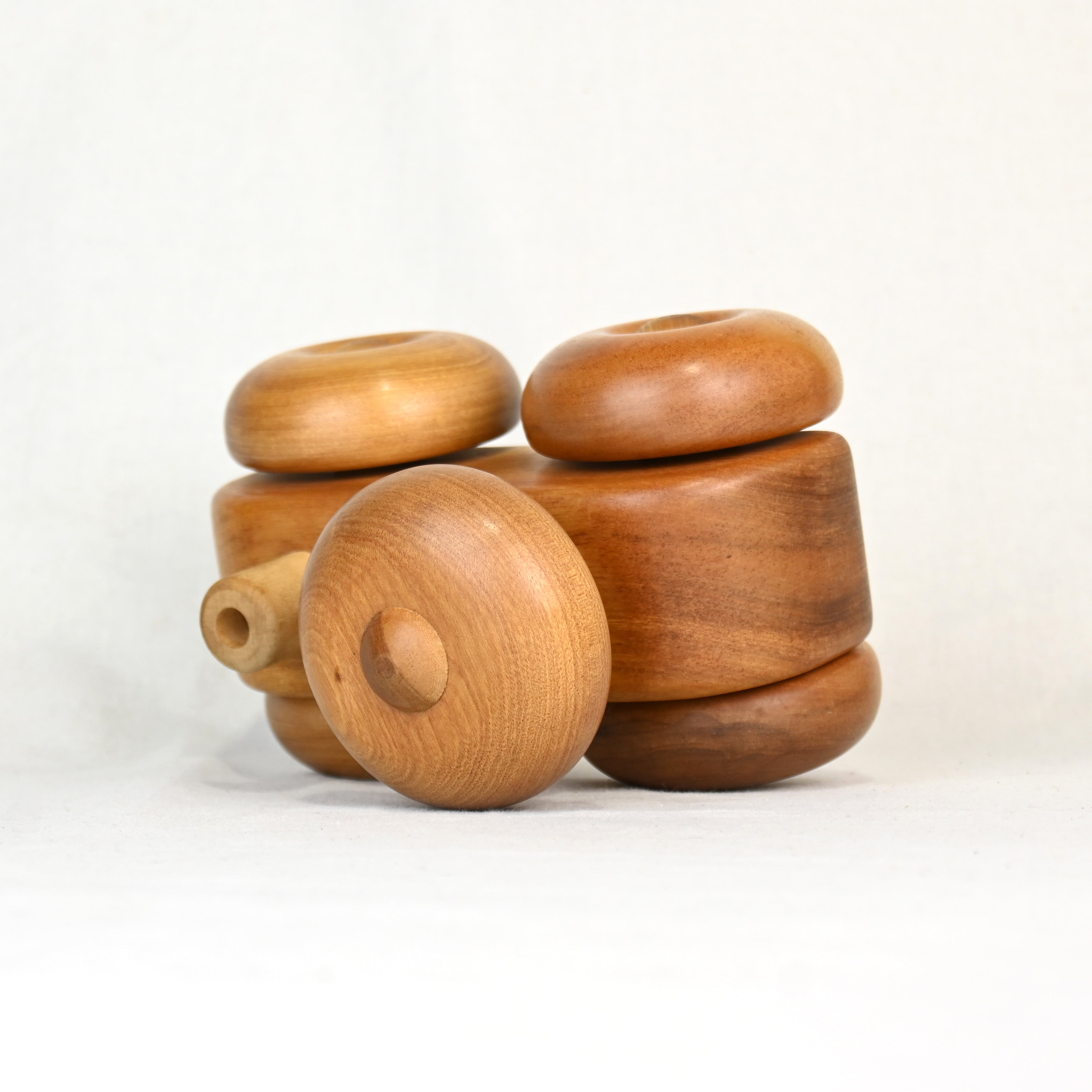 Hand crafted Wooden toy "kara coro" Hokkaido birch wood Japanese craft / ハンドメイド 木製玩具 汽車 "カラコロ" 北海道 樺材 ジャパニーズクラフト