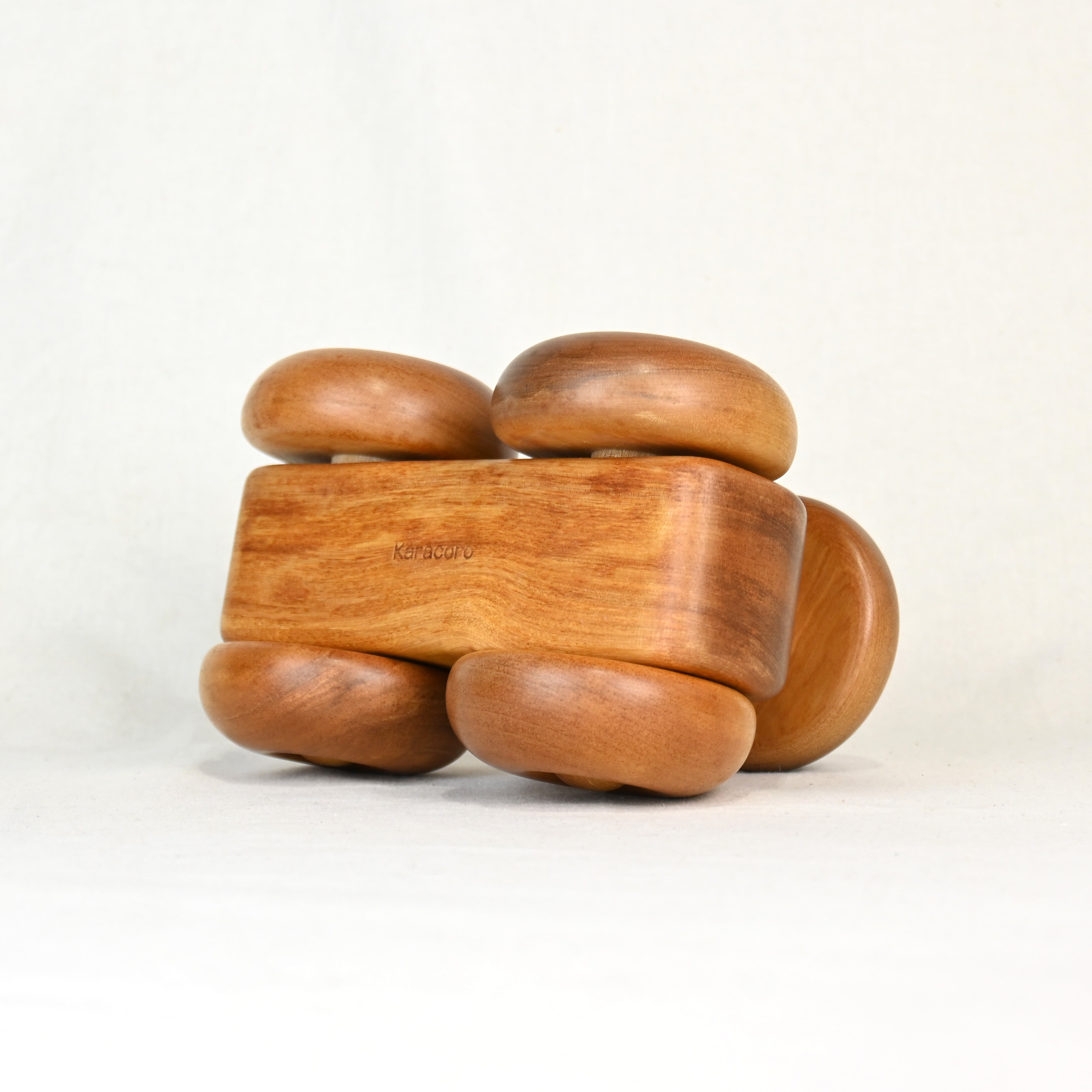 Hand crafted Wooden toy "kara coro" Hokkaido birch wood Japanese craft / ハンドメイド 木製玩具 汽車 "カラコロ" 北海道 樺材 ジャパニーズクラフト