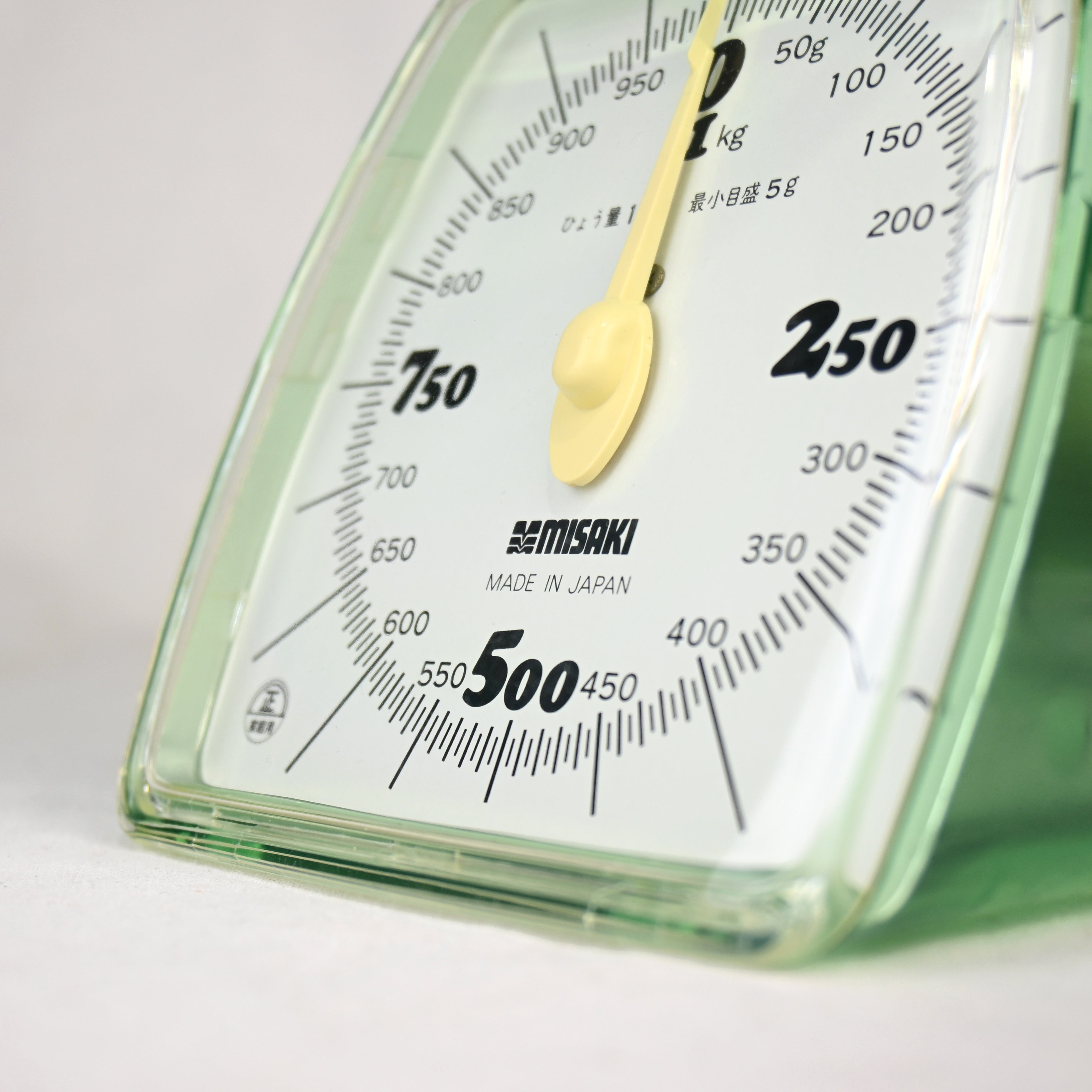 Skeleton green Kitchen scale MISAKI Japan vintage Retropop / スケルトン グリーン キッチンスケール 上皿計り ミサキ ジャパンヴィンテージ レトロポップ