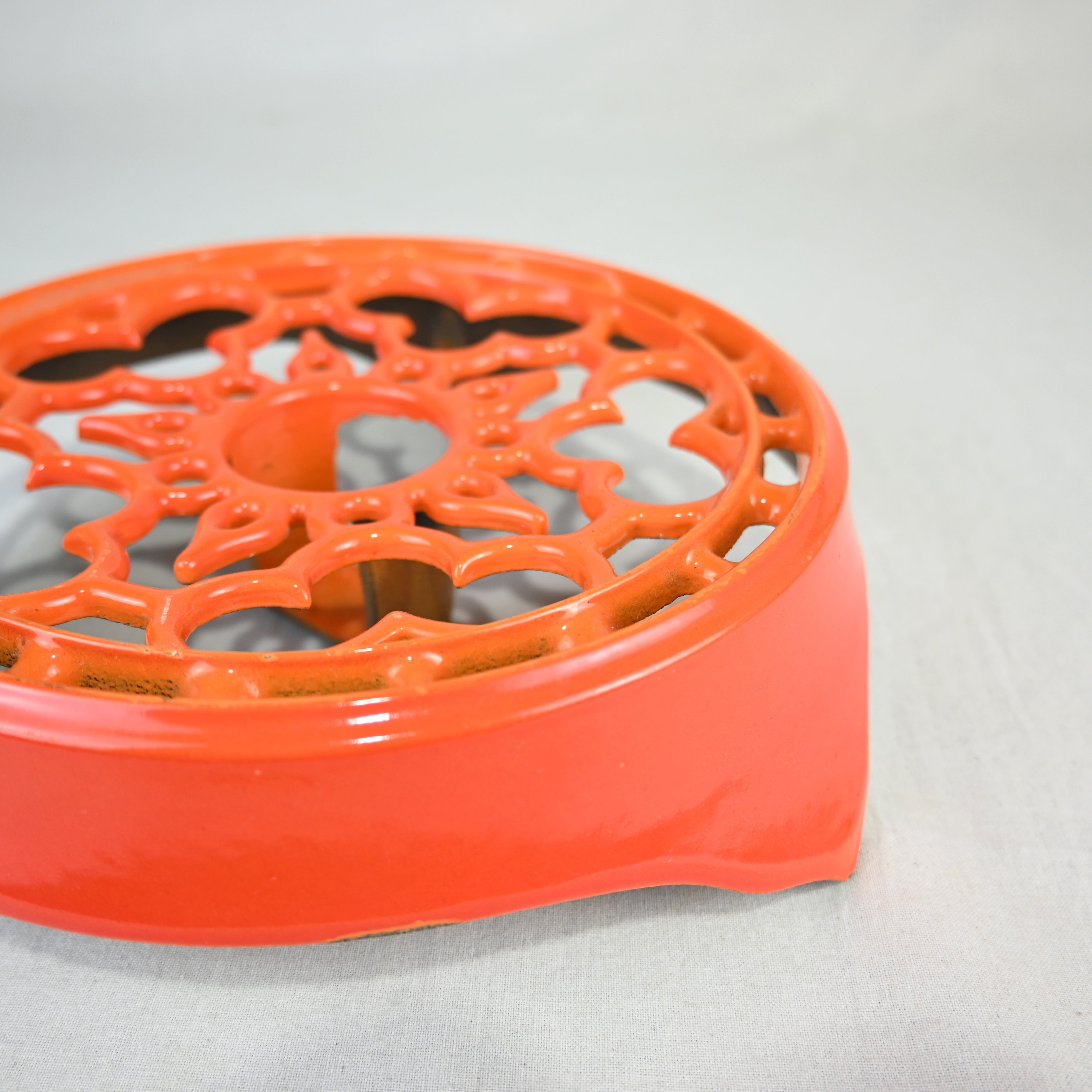 Le Creuset Trivet 2-size Cast iron France / ル・クルーゼ トリベット 鍋敷 鋳鉄 フランス