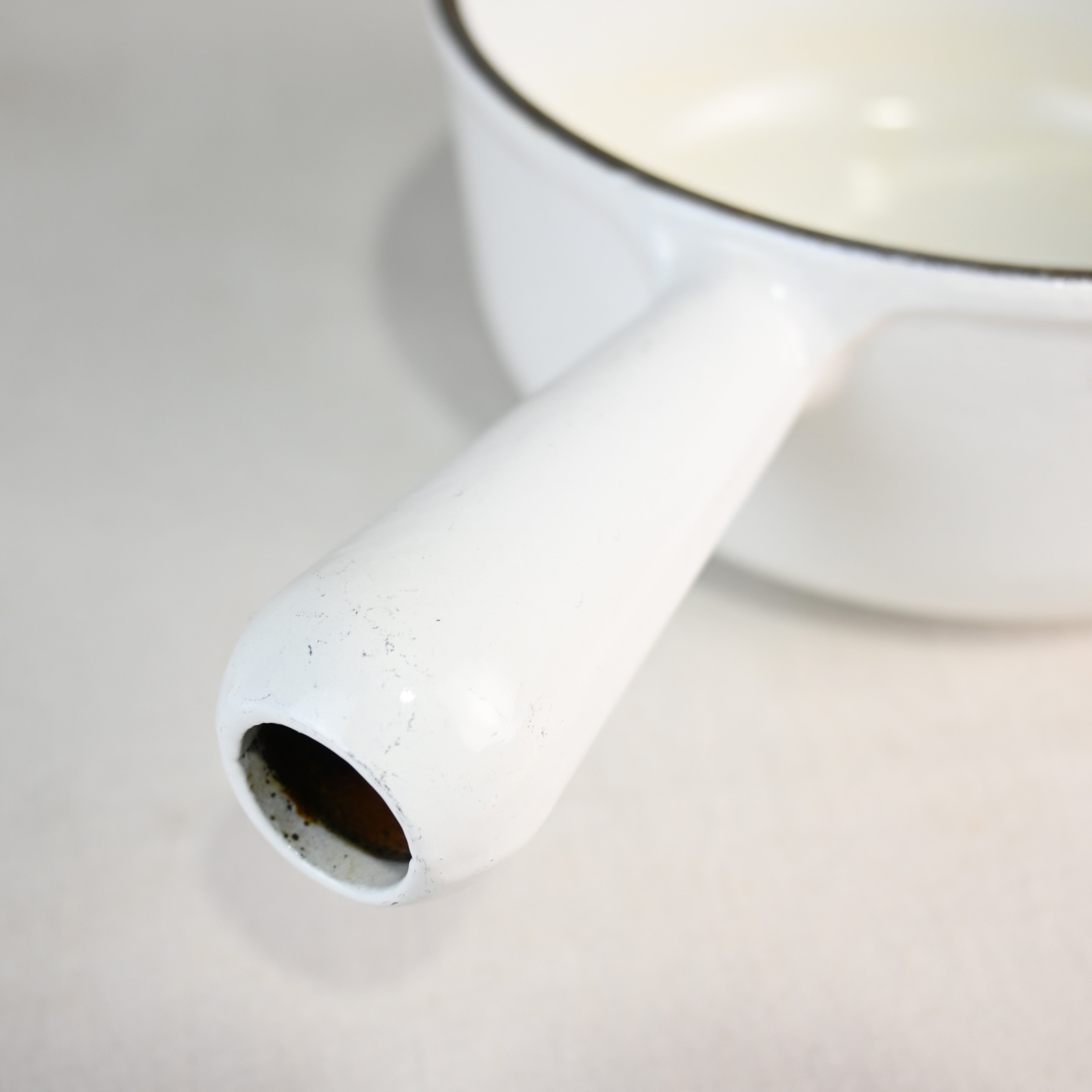 Le Creuset saucepan White / ル・クルーゼ 片手鍋 ソースパン 18cm ホワイト