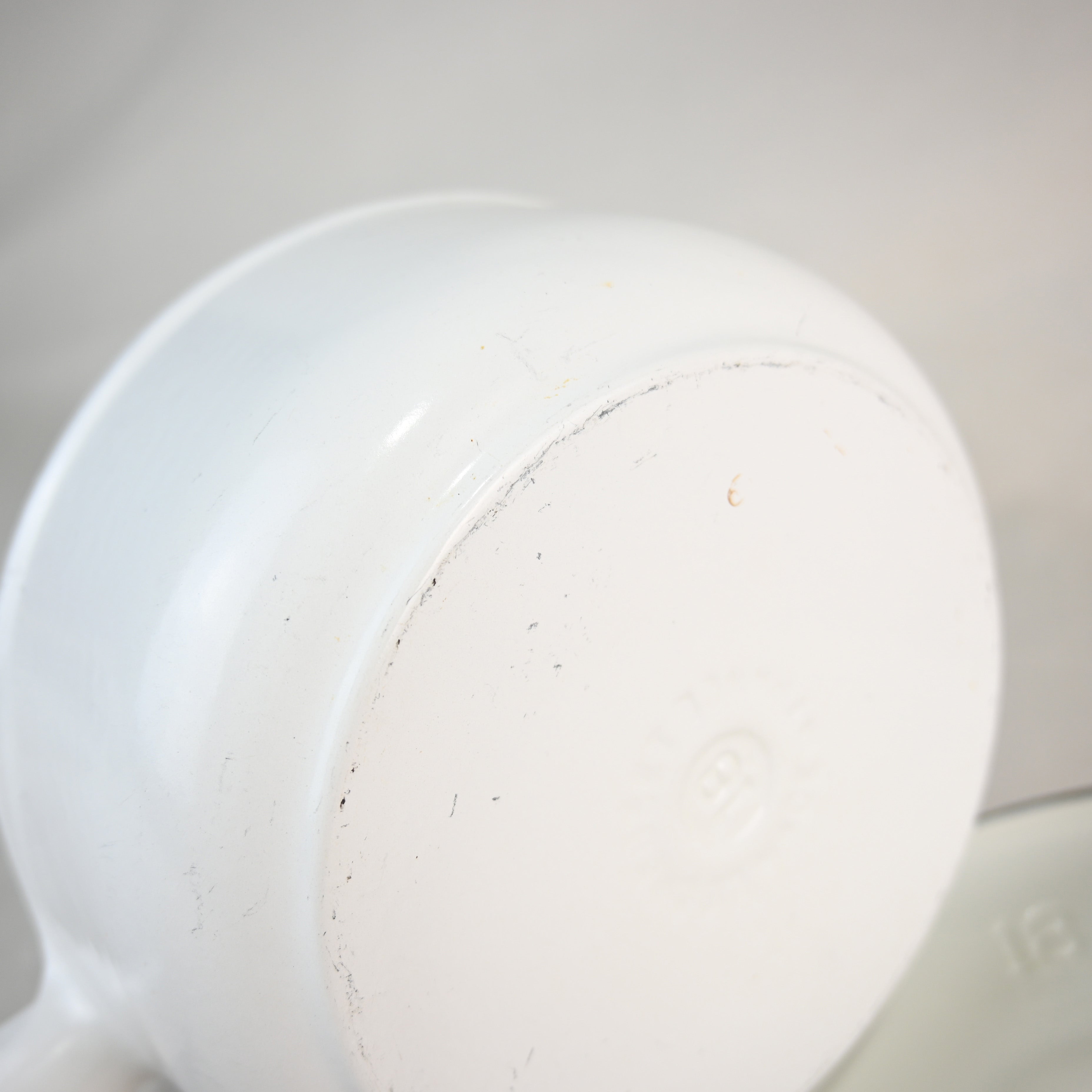 Le Creuset saucepan White / ル・クルーゼ 片手鍋 ソースパン 18cm ホワイト