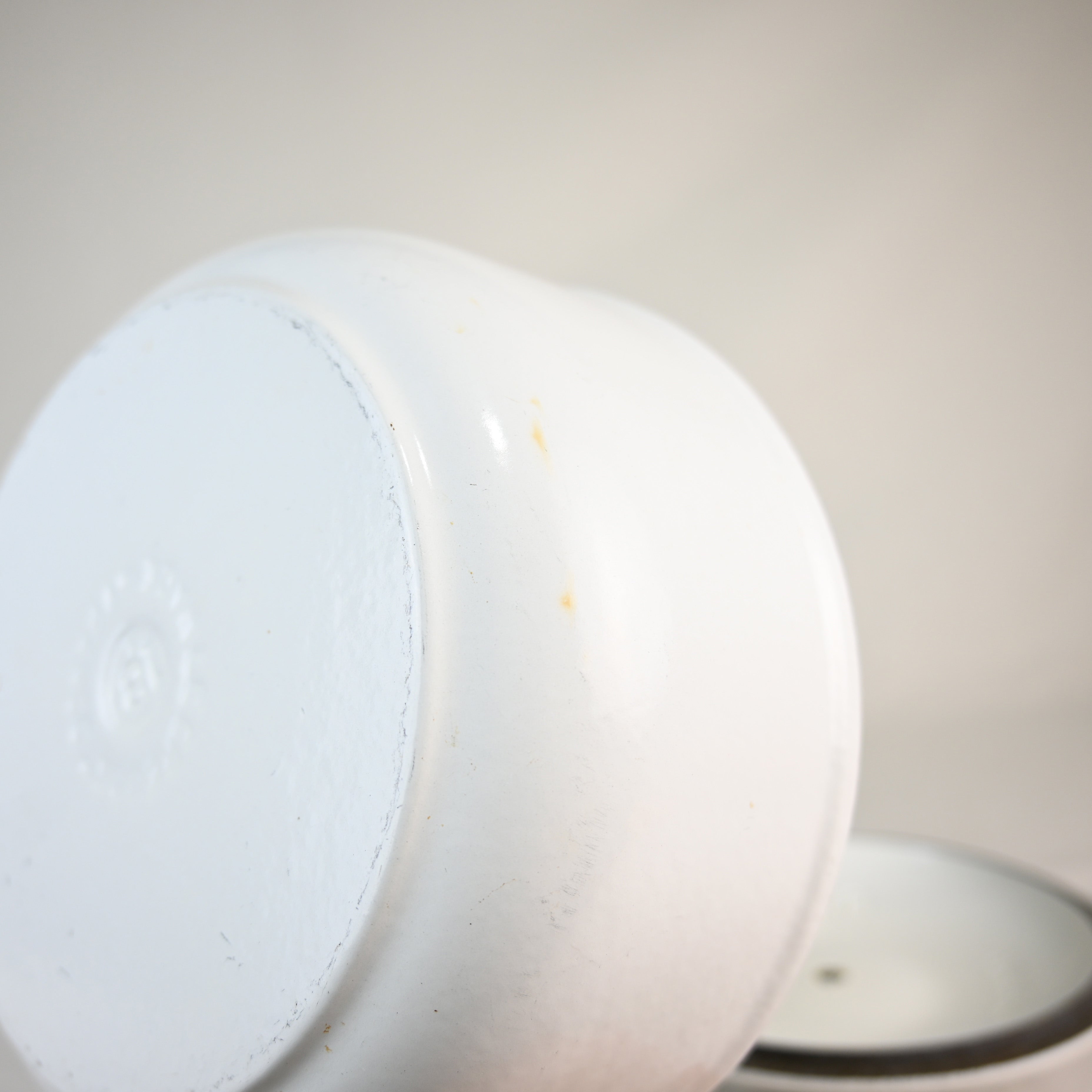 Le Creuset saucepan White / ル・クルーゼ 片手鍋 ソースパン 18cm ホワイト