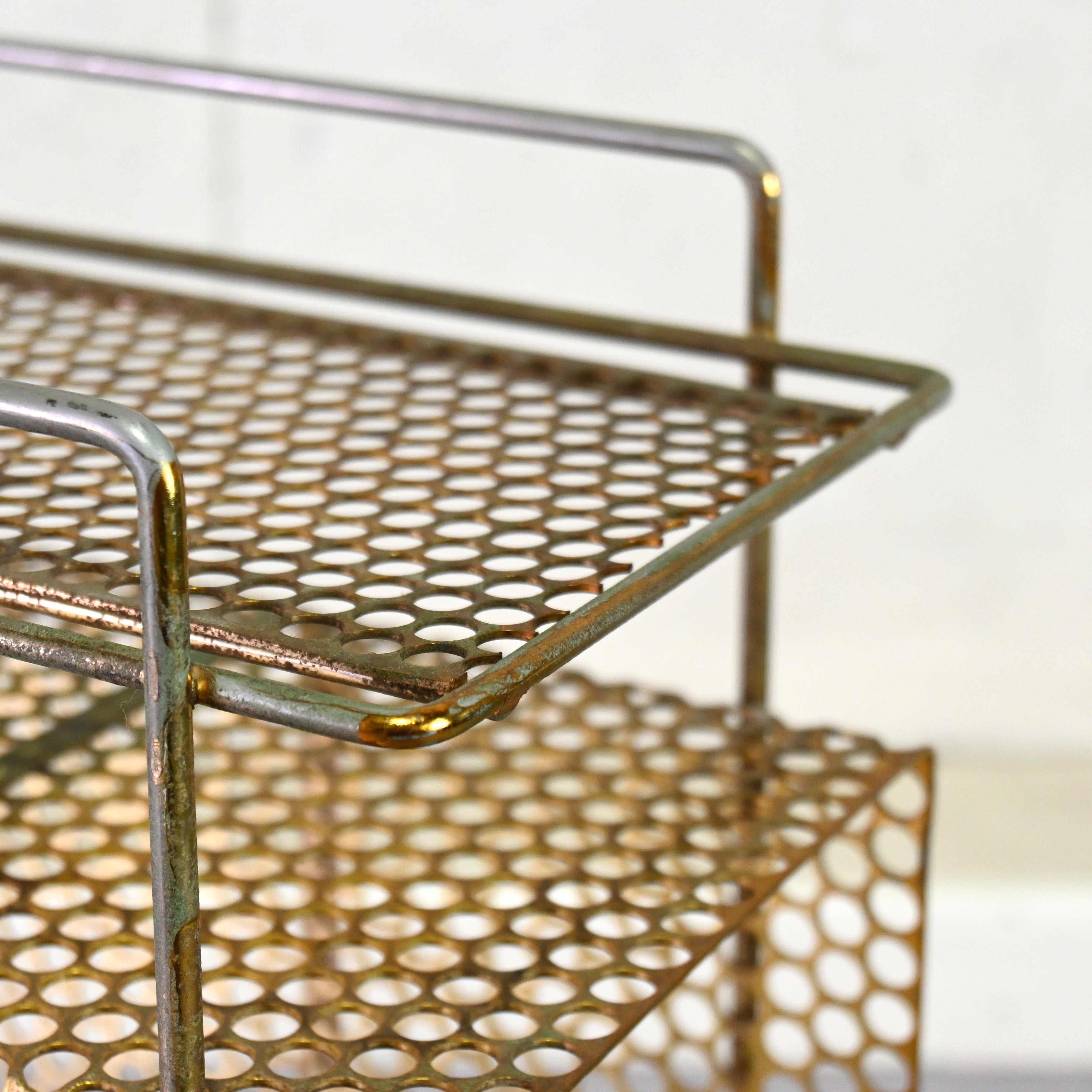 American vintage Punching metal Magazine rack Telephone stand Midcentury / アメリカンヴィンテージ パンチングメタル マガジンラック テレフォンスタンド ミッドセンチュリー