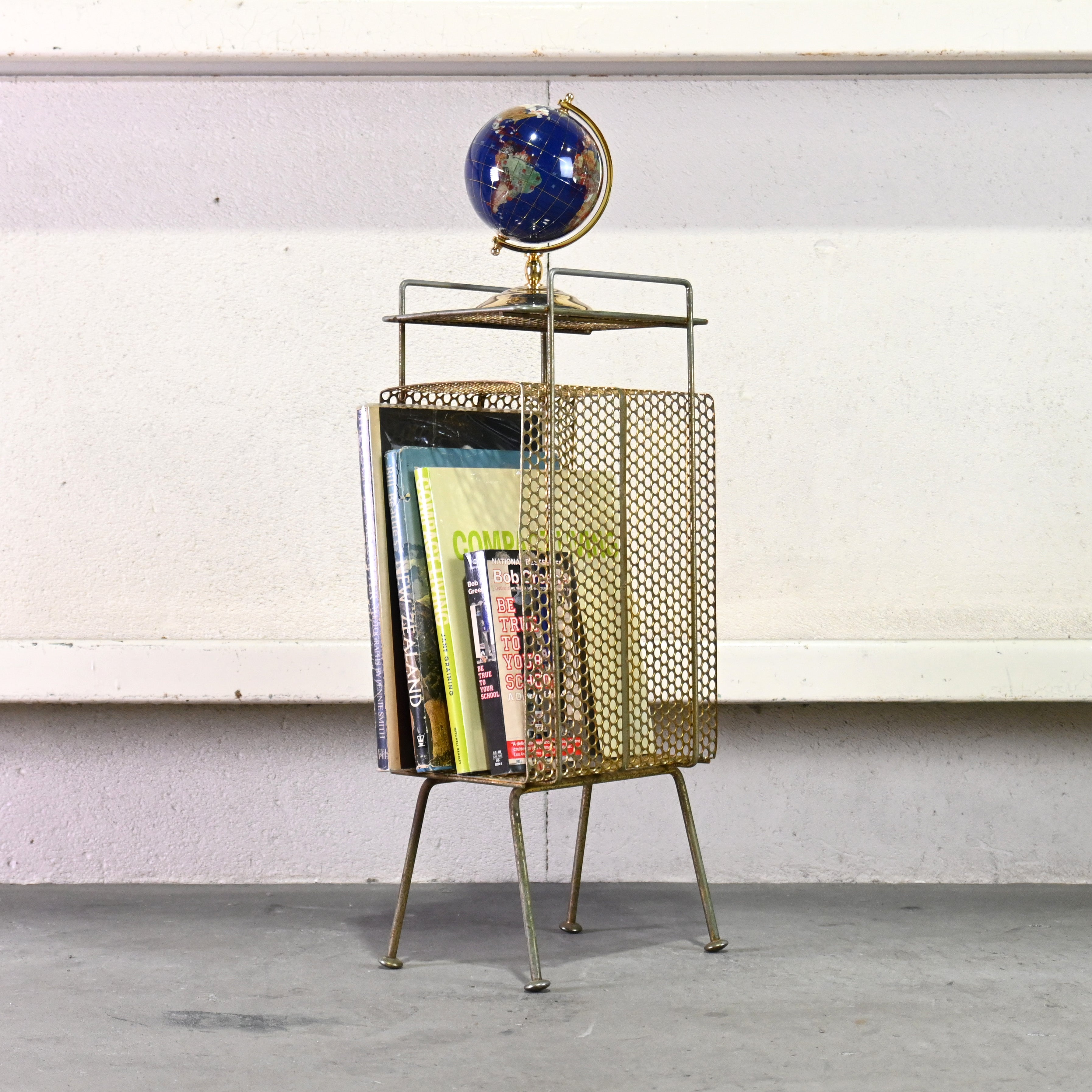 American vintage Punching metal Magazine rack Telephone stand Midcentury / アメリカンヴィンテージ パンチングメタル マガジンラック テレフォンスタンド ミッドセンチュリー