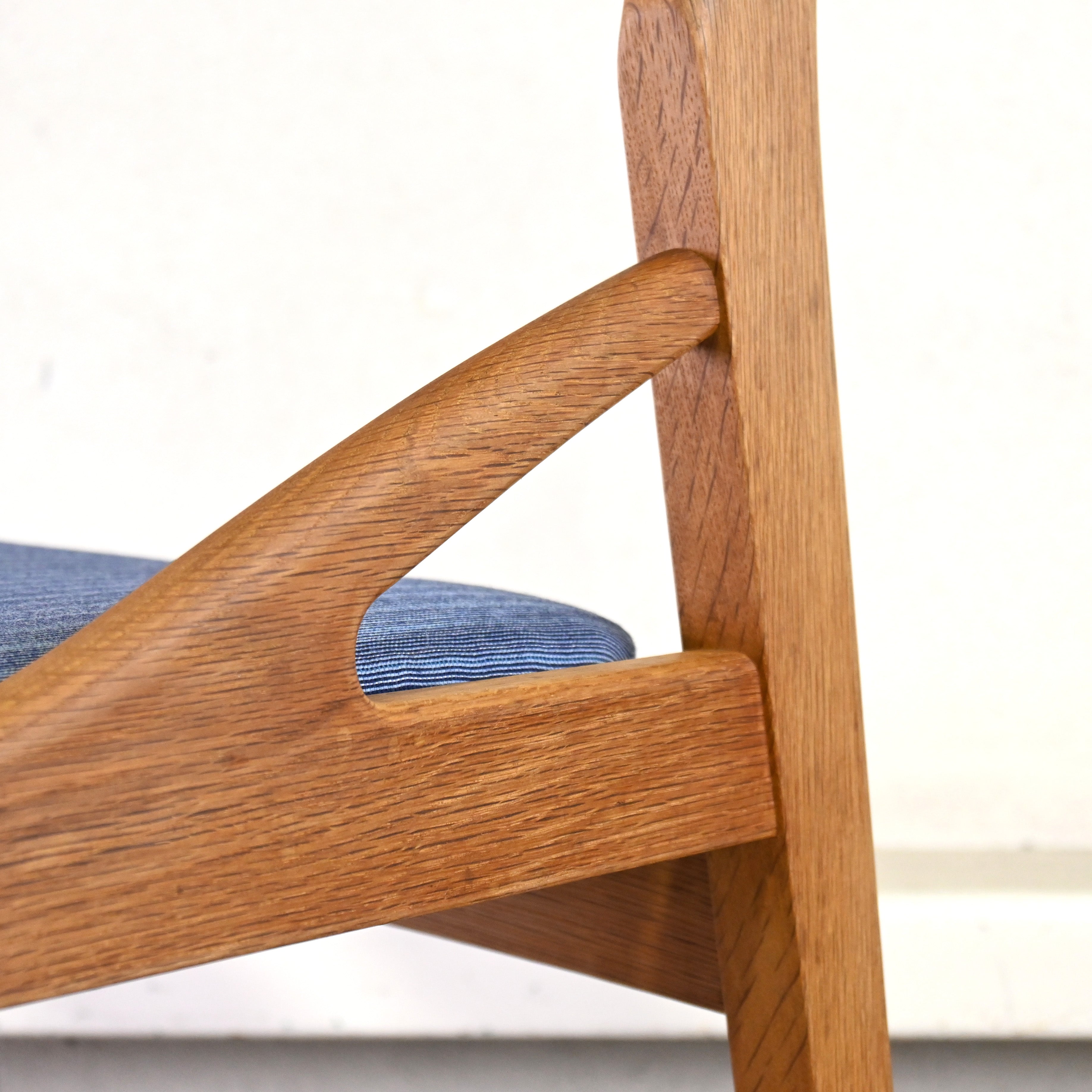 Oak Village Brunch chair Oakwood Inlay back UK fabric Remake Japanese modern design / オークヴィレッジ ブランチチェア オーク材 象嵌 英国生地 リメイク ジャパニーズモダンデザイン