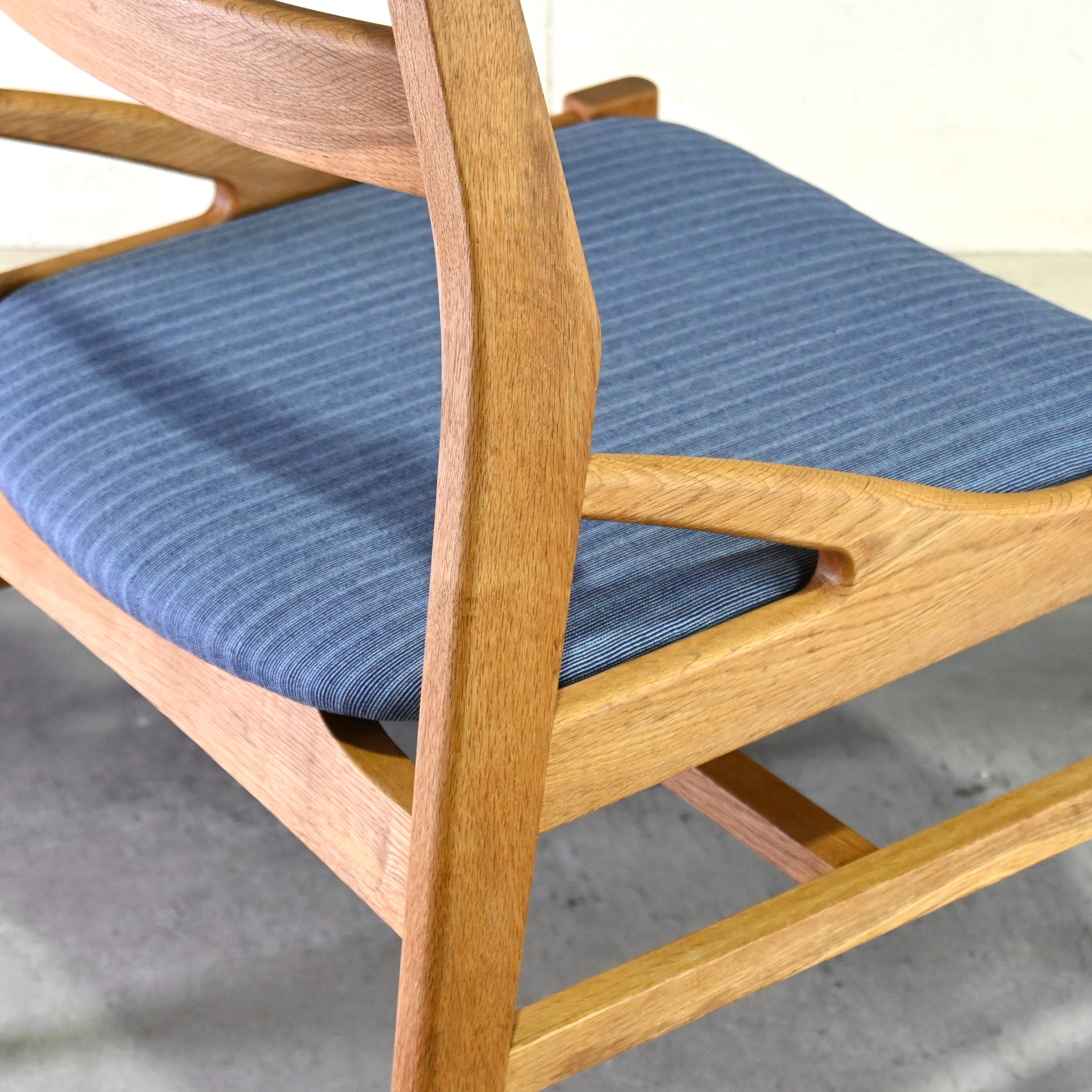 Oak Village Brunch chair Oakwood Inlay back UK fabric Remake Japanese modern design / オークヴィレッジ ブランチチェア オーク材 象嵌 英国生地 リメイク ジャパニーズモダンデザイン