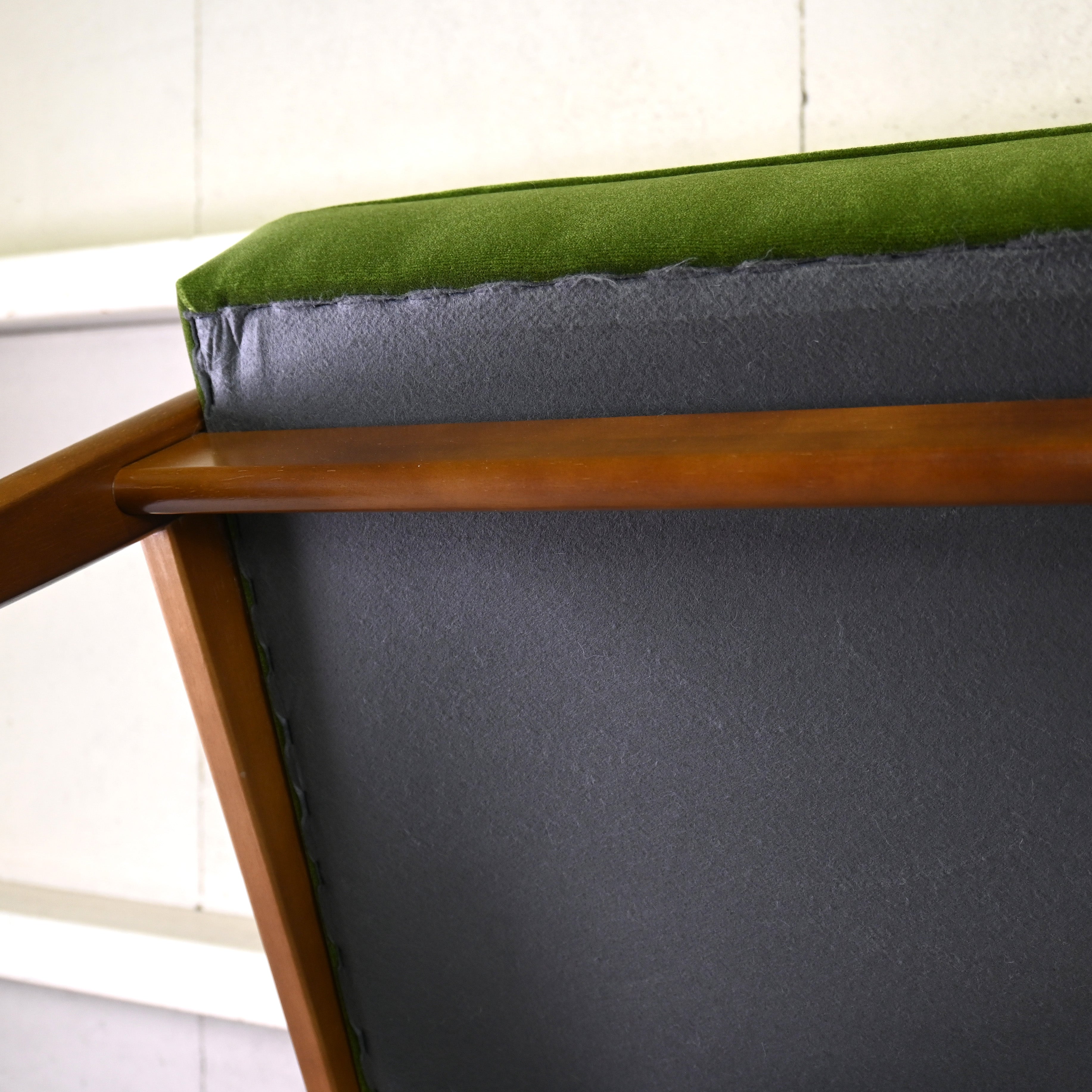 karimoku60 K-chair 2seater Moquette green Japanese modern Long life design / カリモク60 Kチェア 2シーター モケットグリーン ジャパニーズモダン ロングライフデザイン