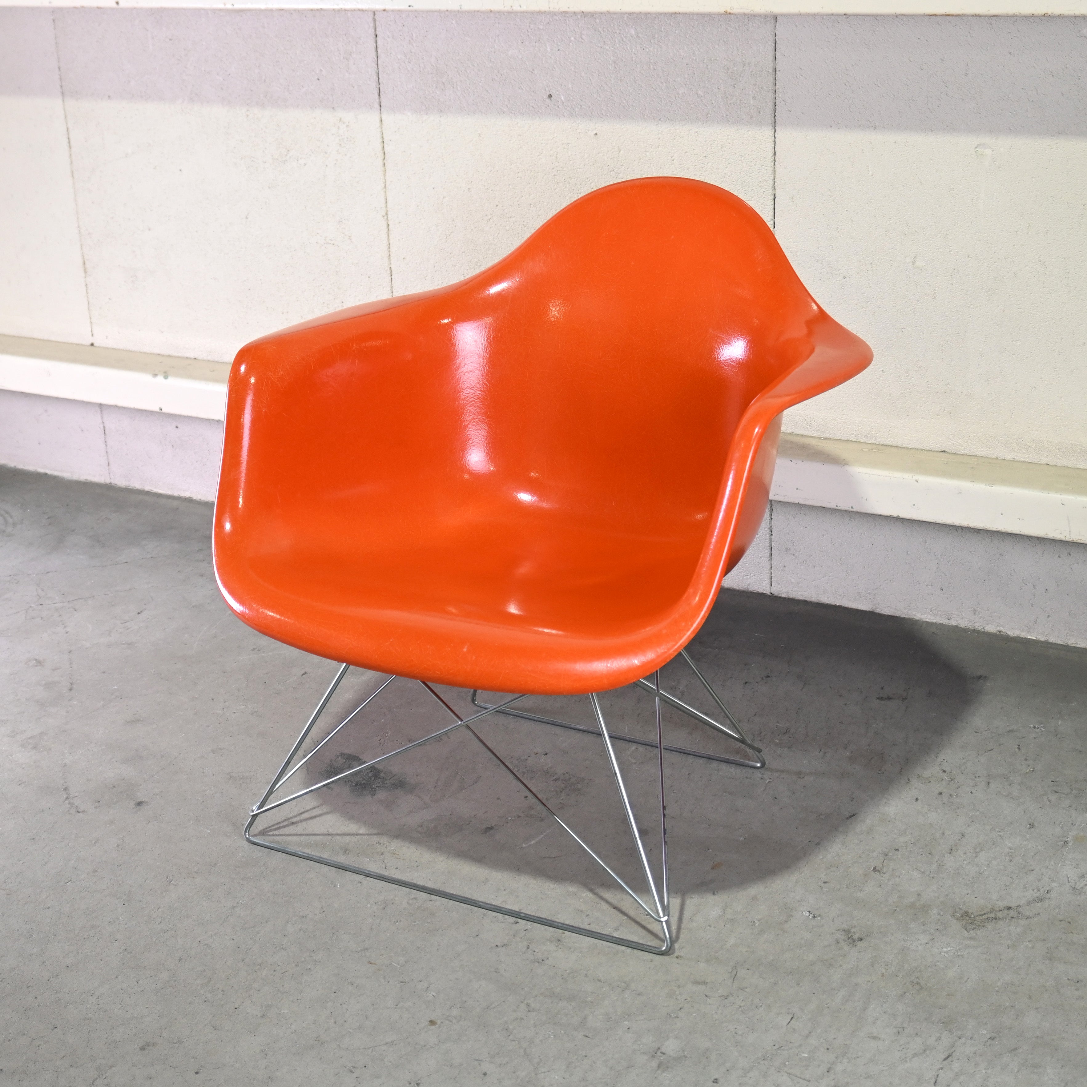 MODERNICA Arm shell chair Cats cradle base FRP Orange Midcentury style / モダニカ アームシェルチェア キャッツクレイドルベース グラスファイバー オレンジ ミッドセンチュリースタイル