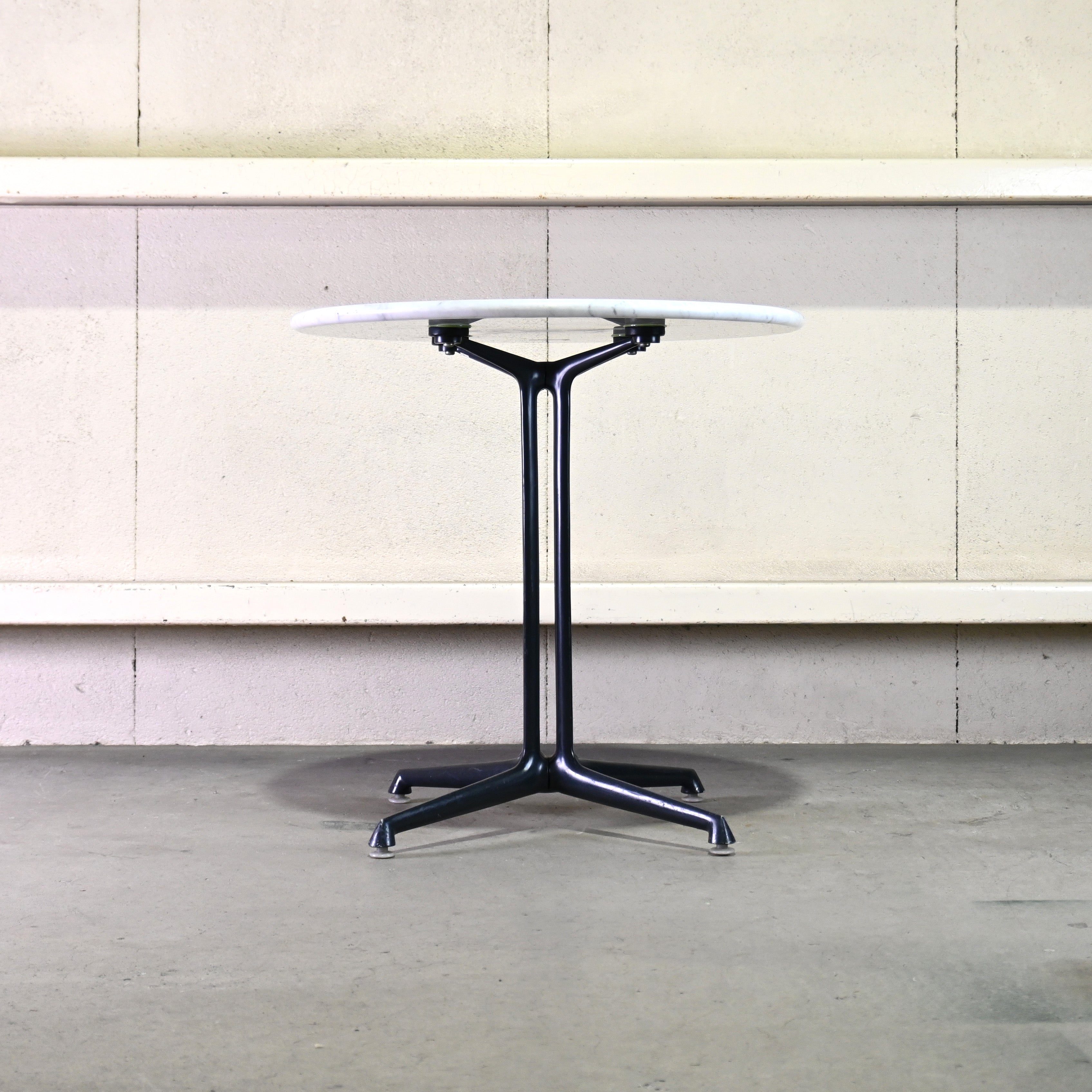 Herman Miller Lafonda base Marble top Side table Alexander Girard Charles & Ray Eames / ハーマンミラー ラフォンダベース 大理石 サイドテーブル アレキサンダー・ジラード チャールズ＆レイ・イームズ