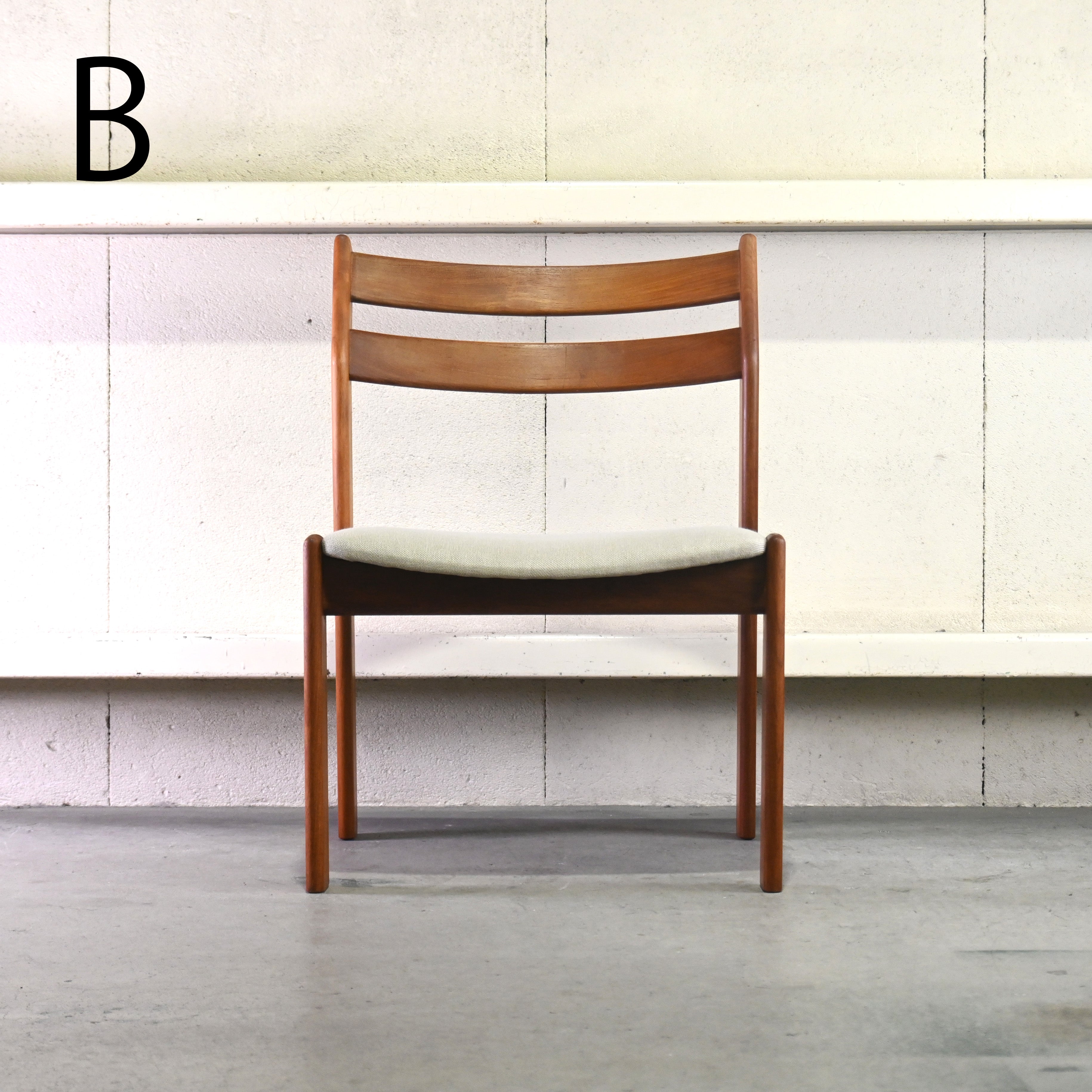Tsuji mokko Armless wide chair Teakwood 1970's Japanese modern design / 辻木工 アームレス ワイドチェア チーク材 1970年代 ジャパニーズモダンデザイン
