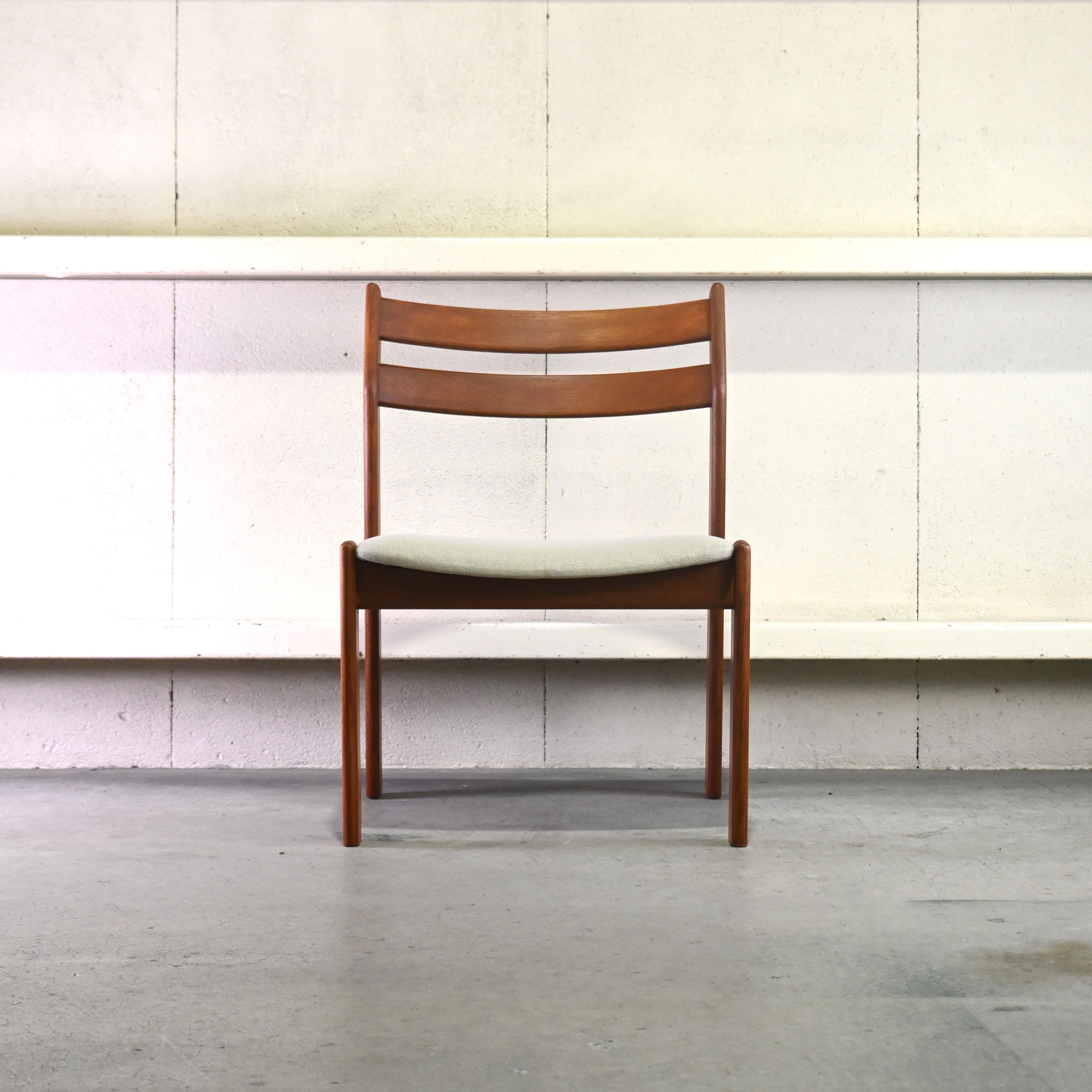 Tsuji mokko Armless wide chair Teakwood 1970's Japanese modern design / 辻木工 アームレス ワイドチェア チーク材 1970年代 ジャパニーズモダンデザイン