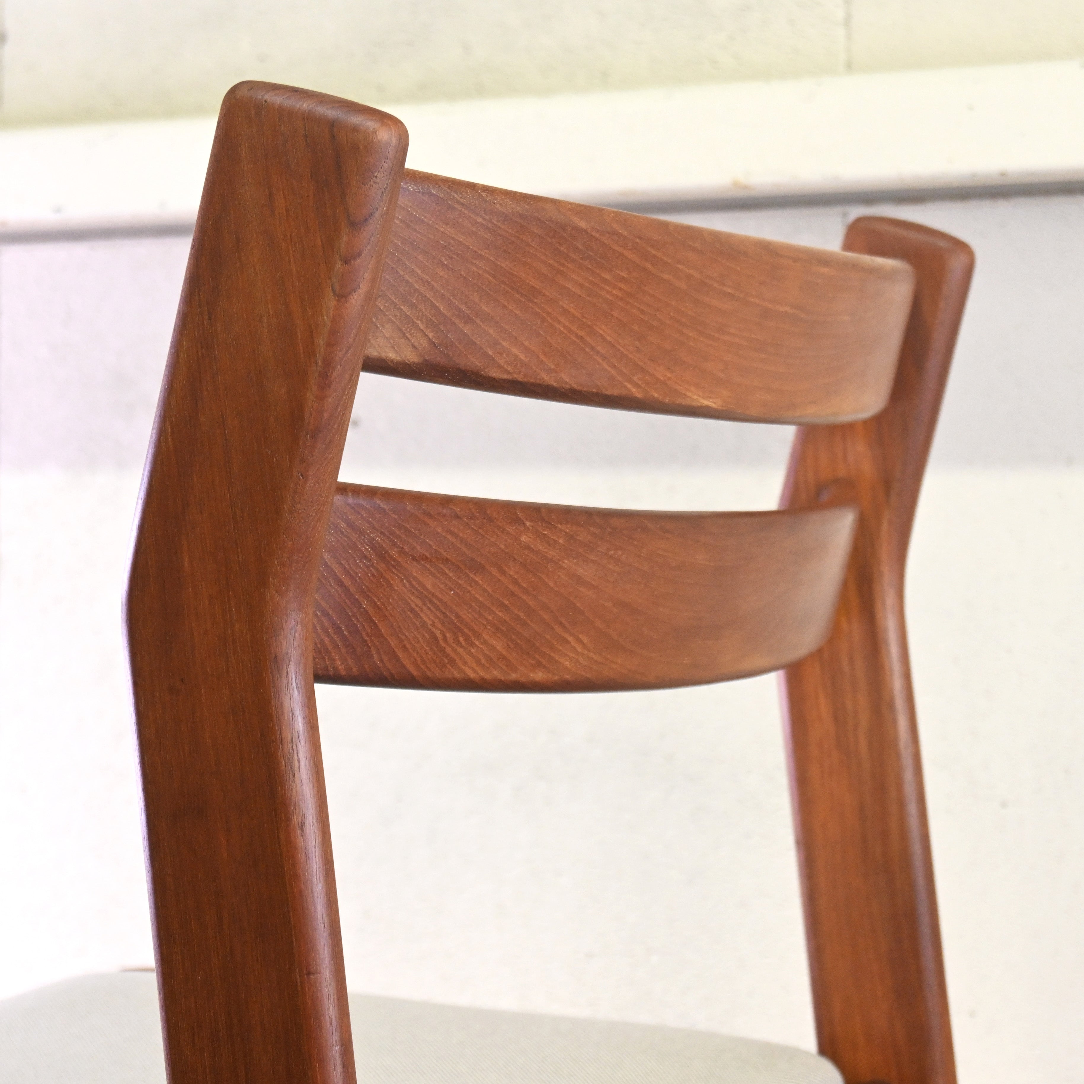 Tsuji mokko Armless wide chair Teakwood 1970's Japanese modern design / 辻木工 アームレス ワイドチェア チーク材 1970年代 ジャパニーズモダンデザイン