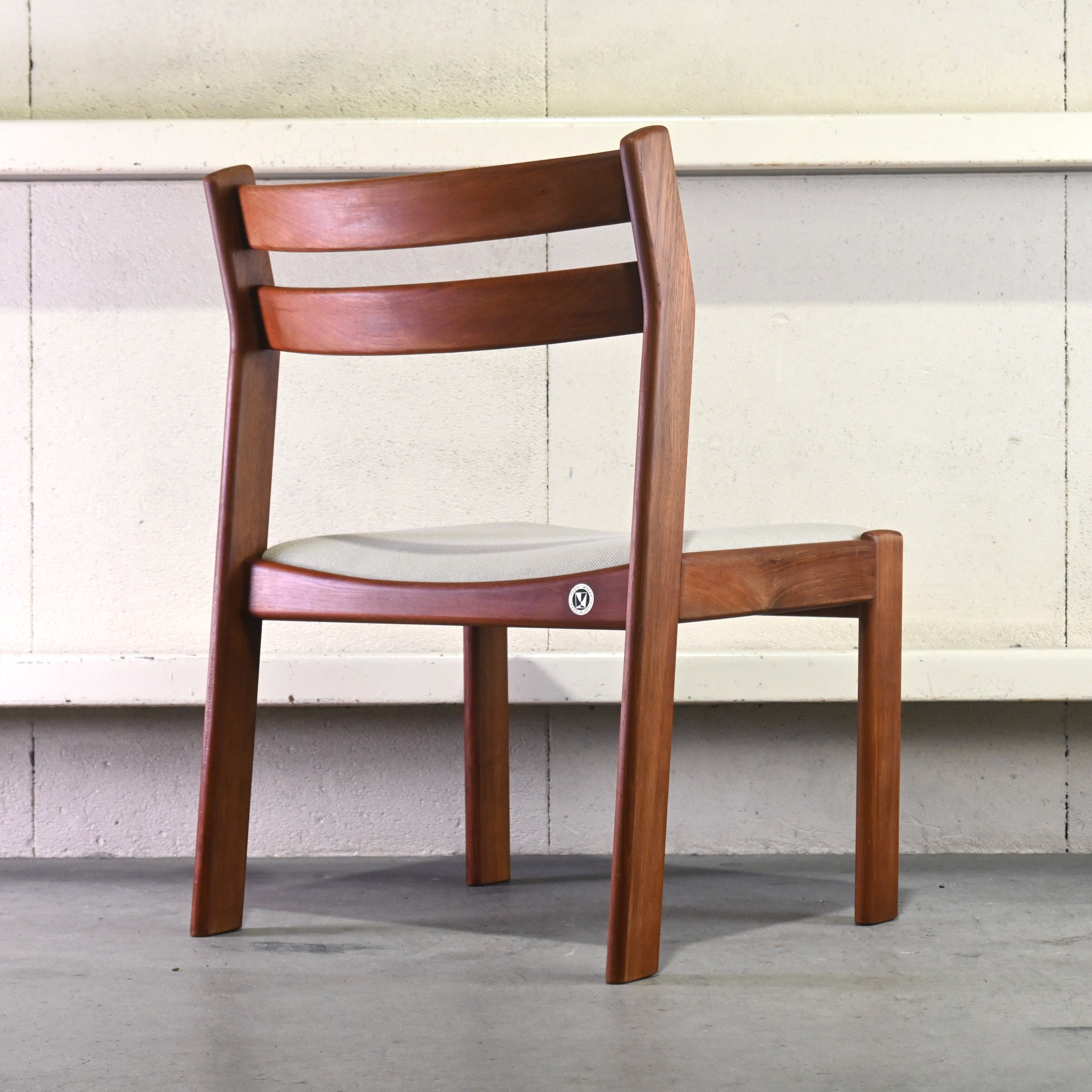 Tsuji mokko Armless wide chair Teakwood 1970's Japanese modern design / 辻木工 アームレス ワイドチェア チーク材 1970年代 ジャパニーズモダンデザイン