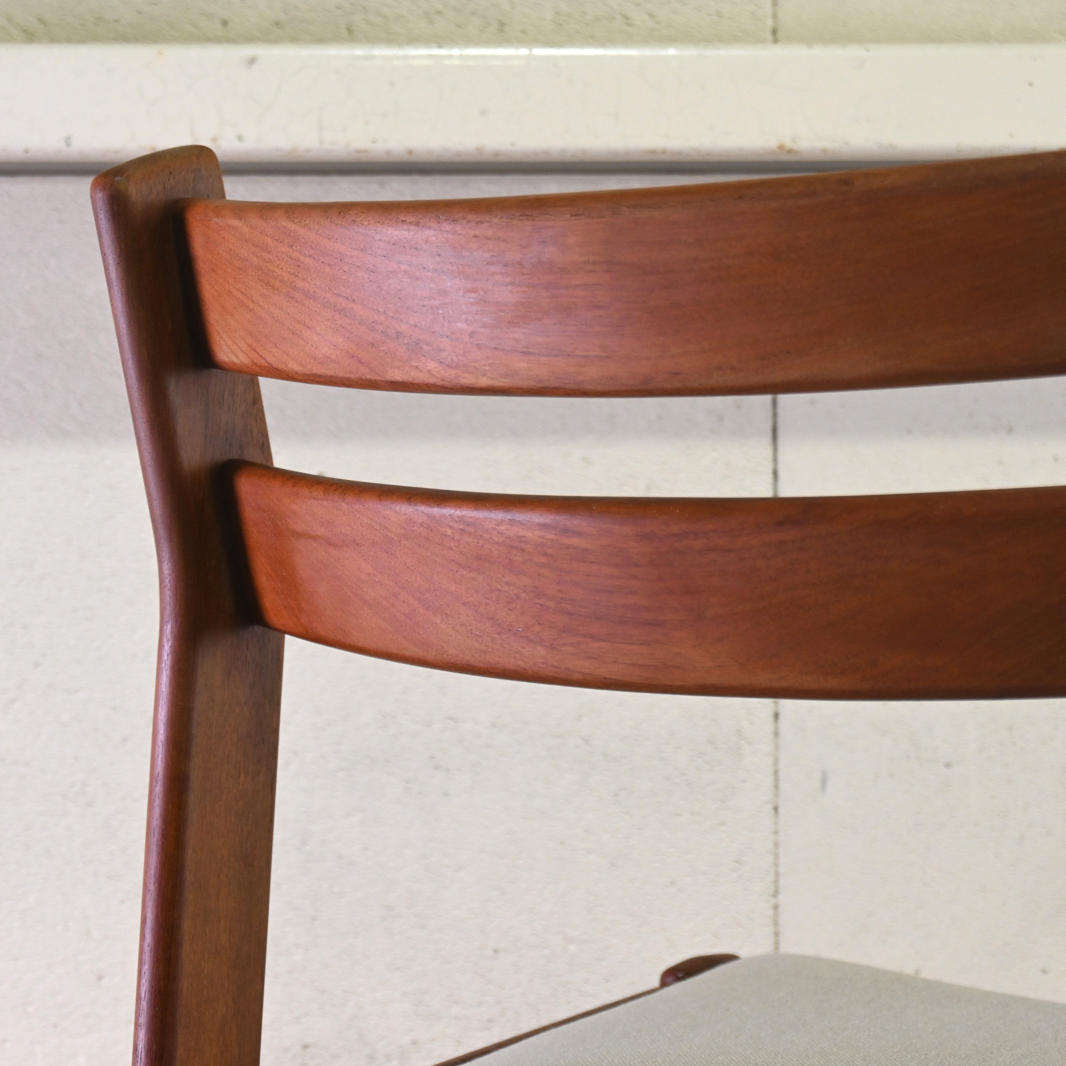 Tsuji mokko Armless wide chair Teakwood 1970's Japanese modern design / 辻木工 アームレス ワイドチェア チーク材 1970年代 ジャパニーズモダンデザイン