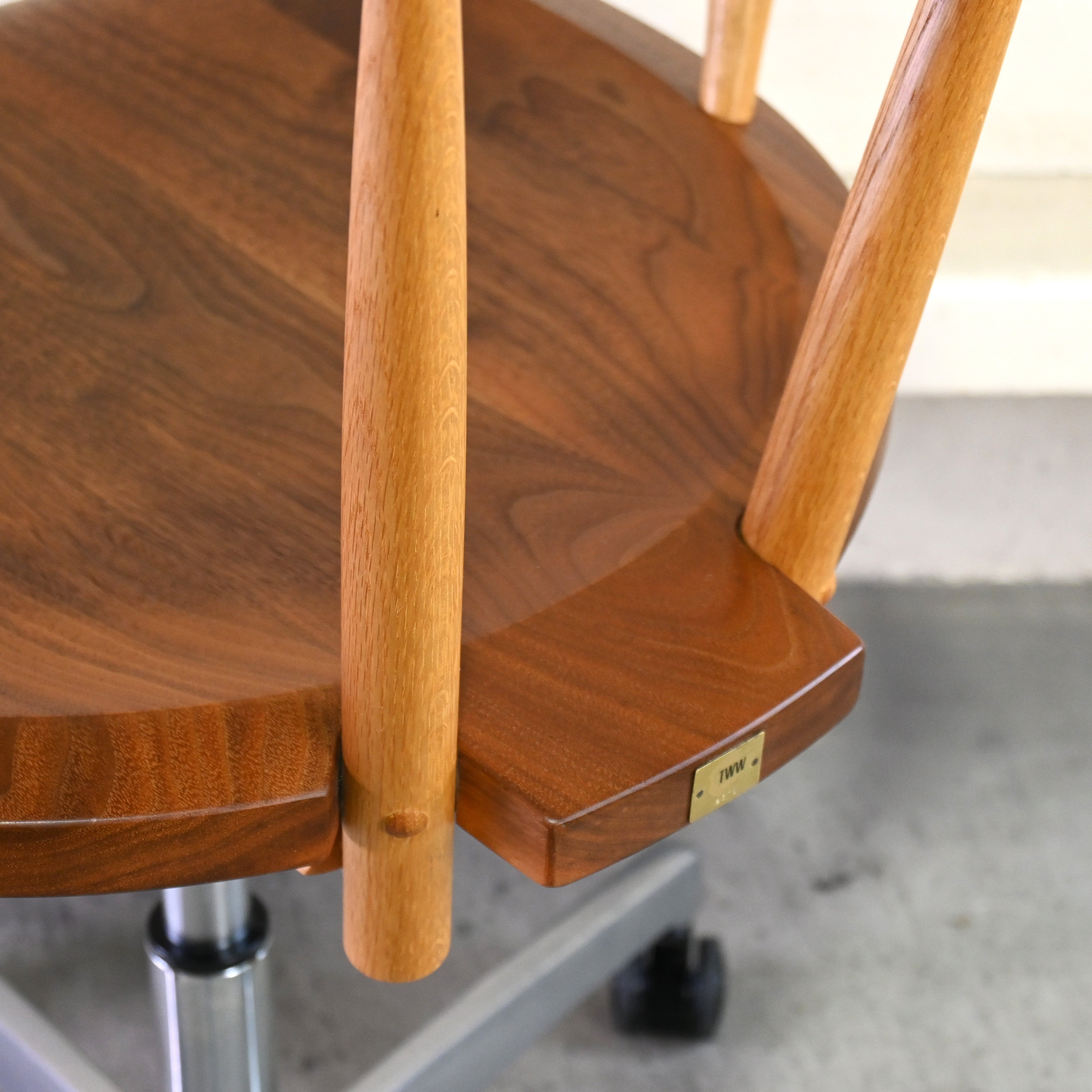 Takayama Wood Works × KASHIWA Desk chair Walnut × Oak Japanese modern design Iwakura Eiri / 高山ウッドワークス 柏木工 デスクチェア ウォールナット × オーク ジャパニーズモダンデザイン 岩倉榮利