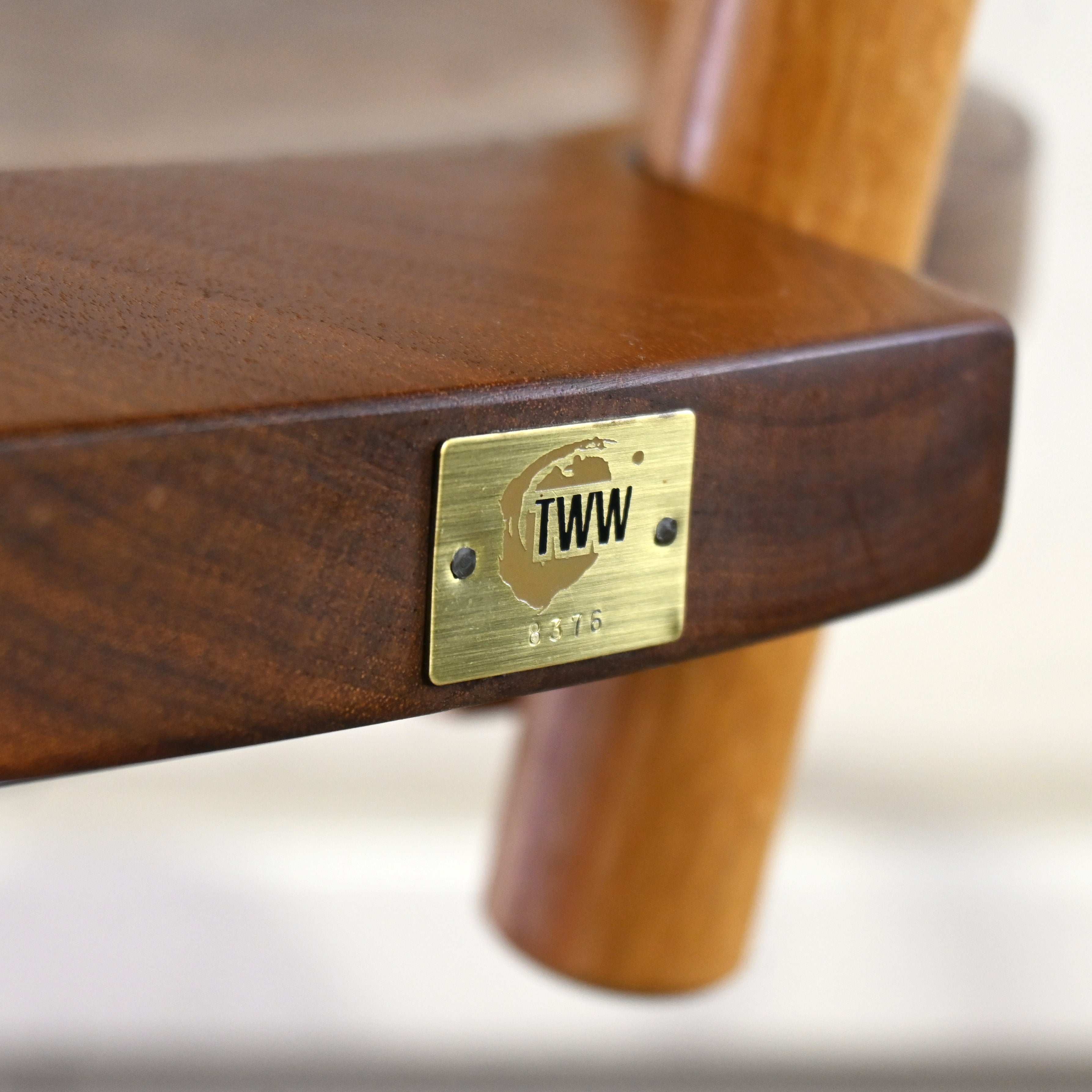 Takayama Wood Works × KASHIWA Desk chair Walnut × Oak Japanese modern design Iwakura Eiri / 高山ウッドワークス 柏木工 デスクチェア ウォールナット × オーク ジャパニーズモダンデザイン 岩倉榮利