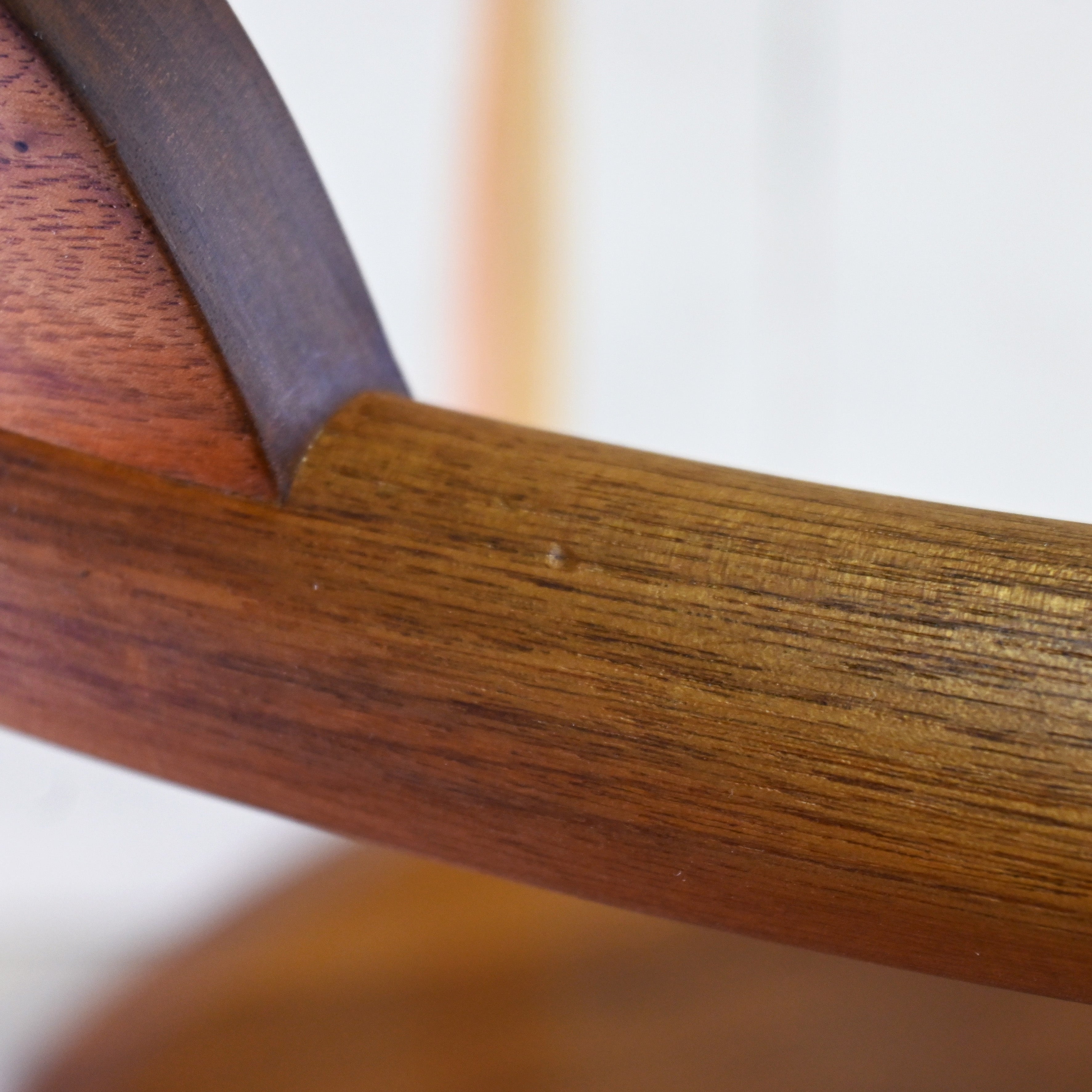 Takayama Wood Works × KASHIWA Desk chair Walnut × Oak Japanese modern design Iwakura Eiri / 高山ウッドワークス 柏木工 デスクチェア ウォールナット × オーク ジャパニーズモダンデザイン 岩倉榮利