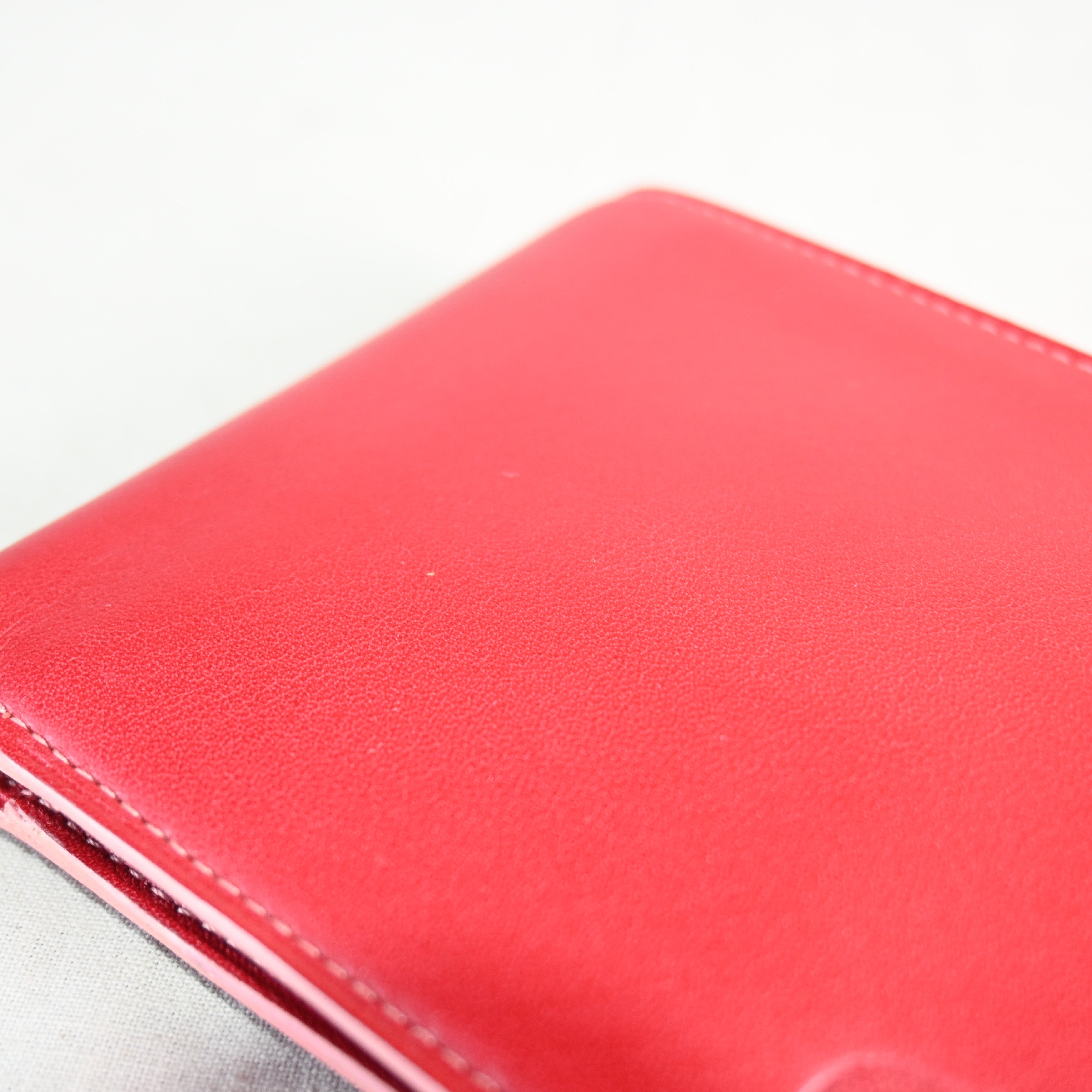 LACOSTE Red color calf leather Bifold wallet Unused / ラコステ カラーカーフレザー 二つ折り財布 赤 未使用