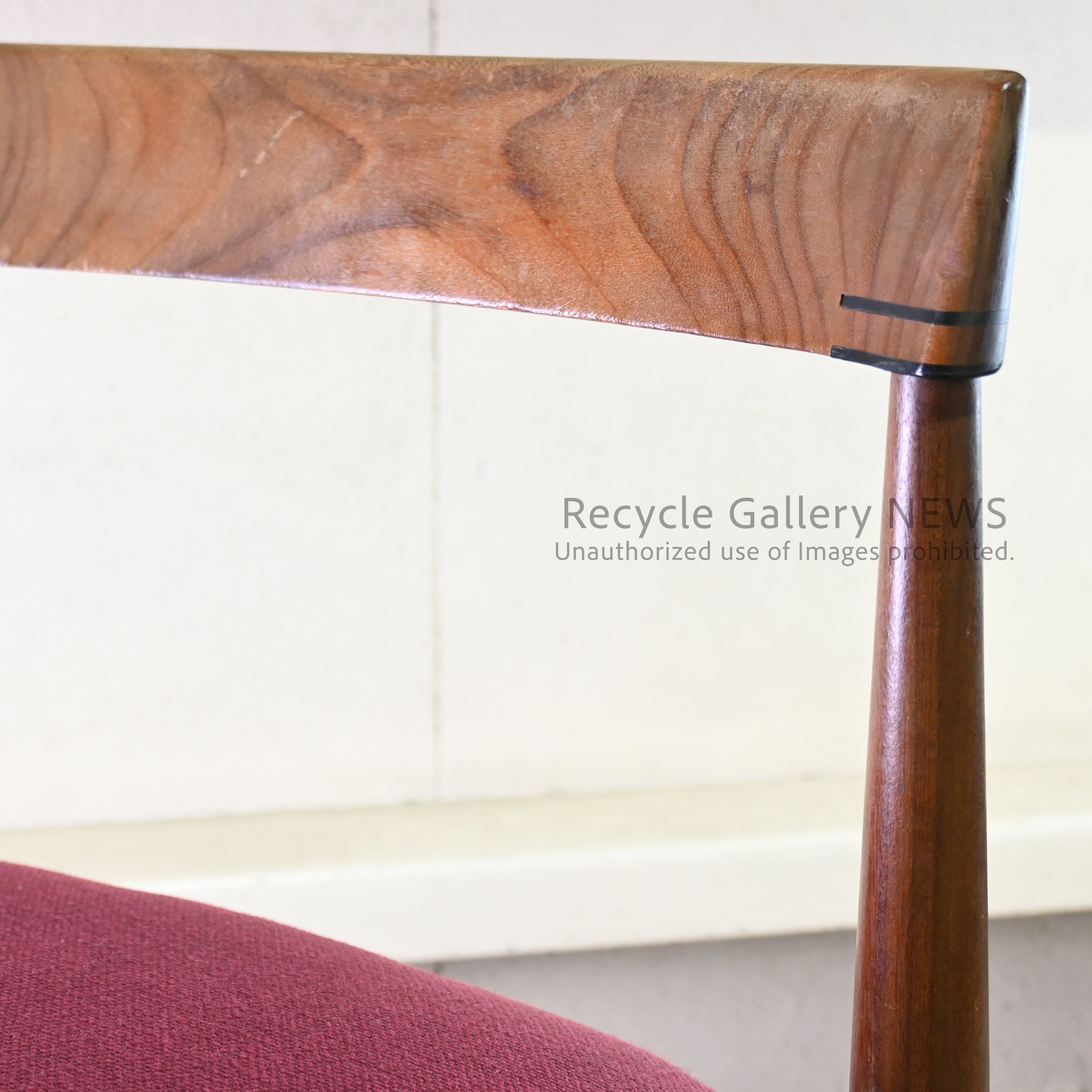 Hans Olsen Vintage Three-Legged Chair Frem Rojle Moblefabrik 1960s Denmark Scandinavian furniture / ハンス・オルセン ヴィンテージ チェア 3本脚 1960年代 デンマーク 北欧家具