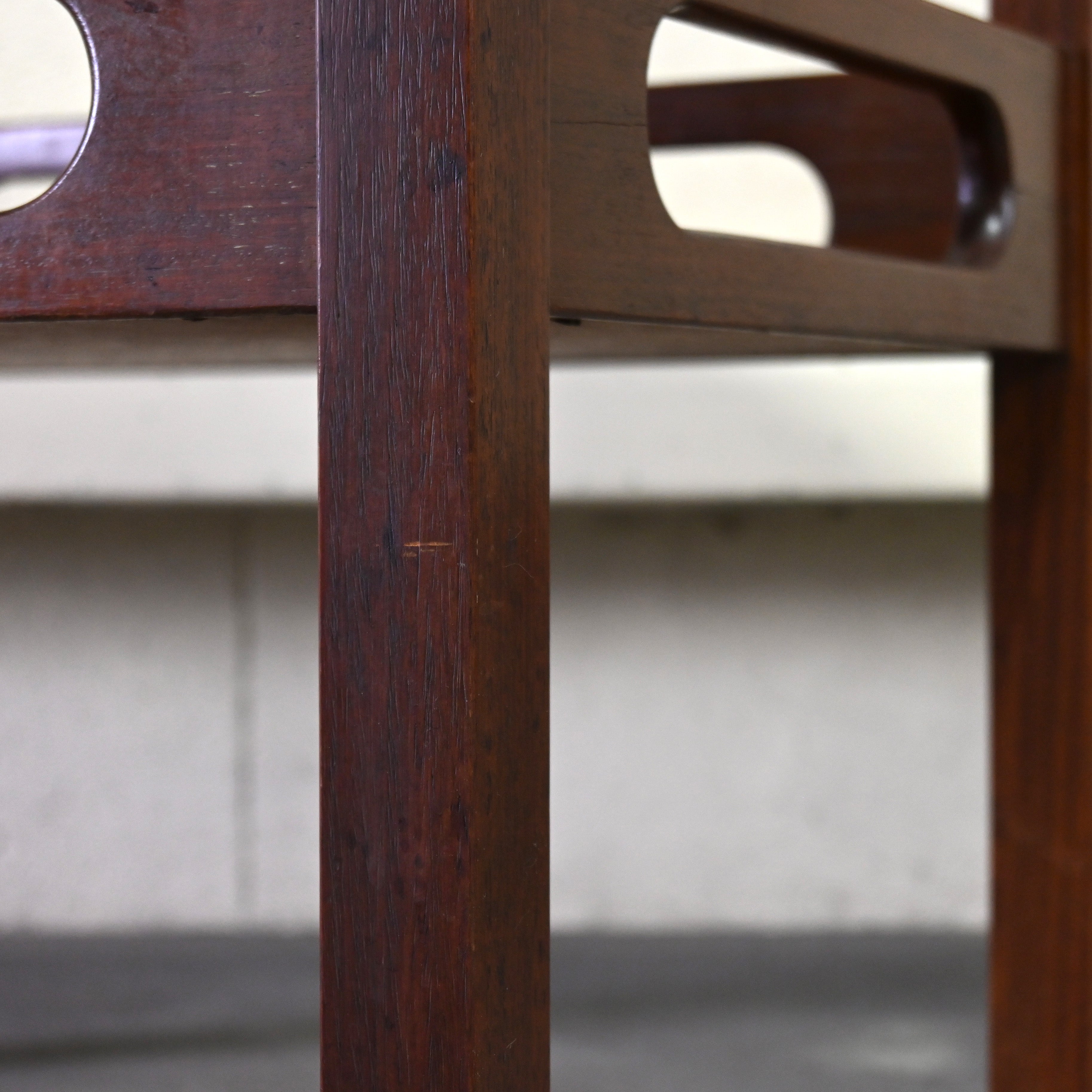 Old maruni Side table Rosewood Town wood Japanese modern design / マルニ木工 オールドマルニ サイドテーブル ローズウッド タウンウッド 孔雀マーク ジャパニーズモダンデザイン