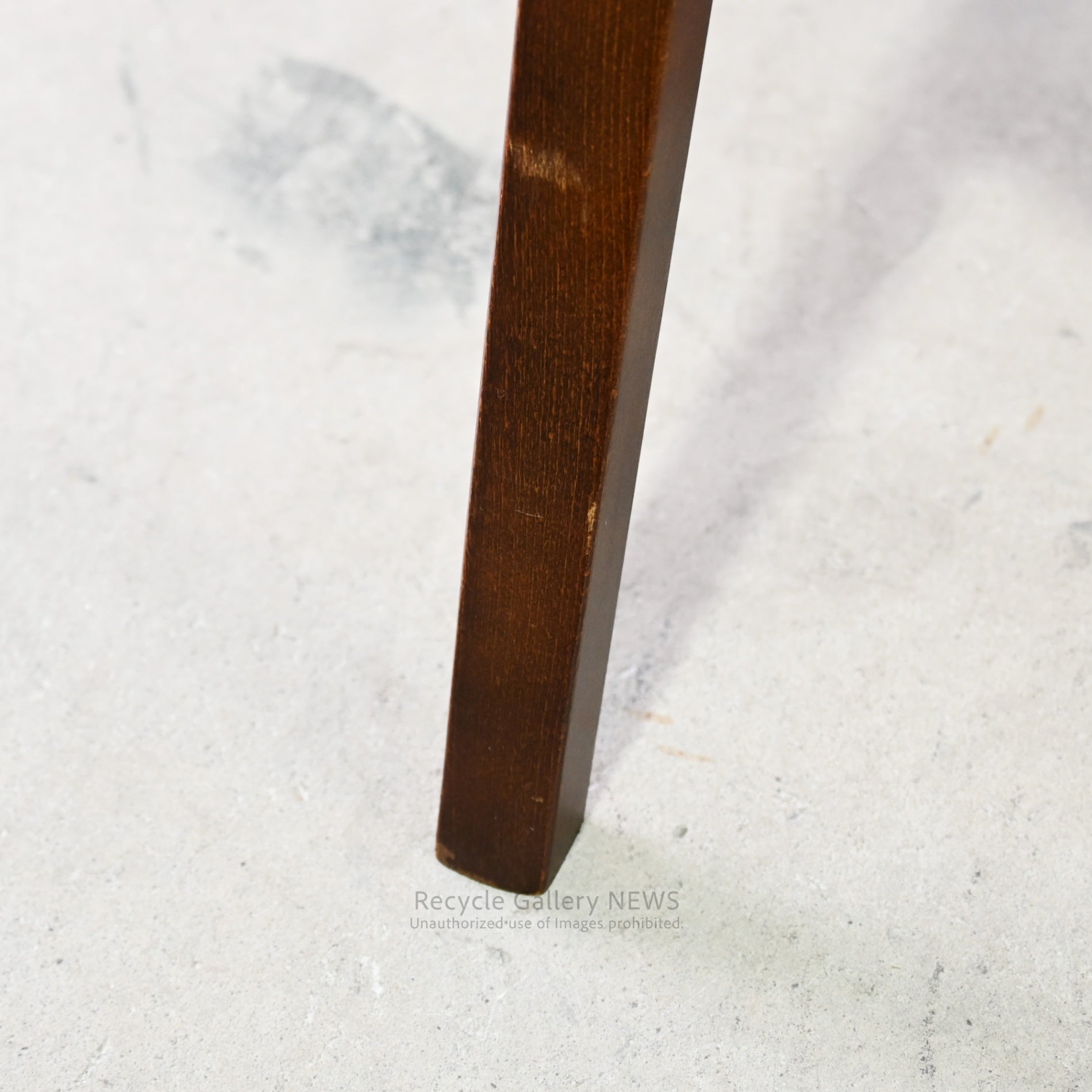 Bentwood "Kenmochi Stool" by Isamu Kenmochi for Akita Mokko Japanese Modern / 秋田木工 剣持スツール 日本 曲木 ジャパニーズモダン 剣持勇