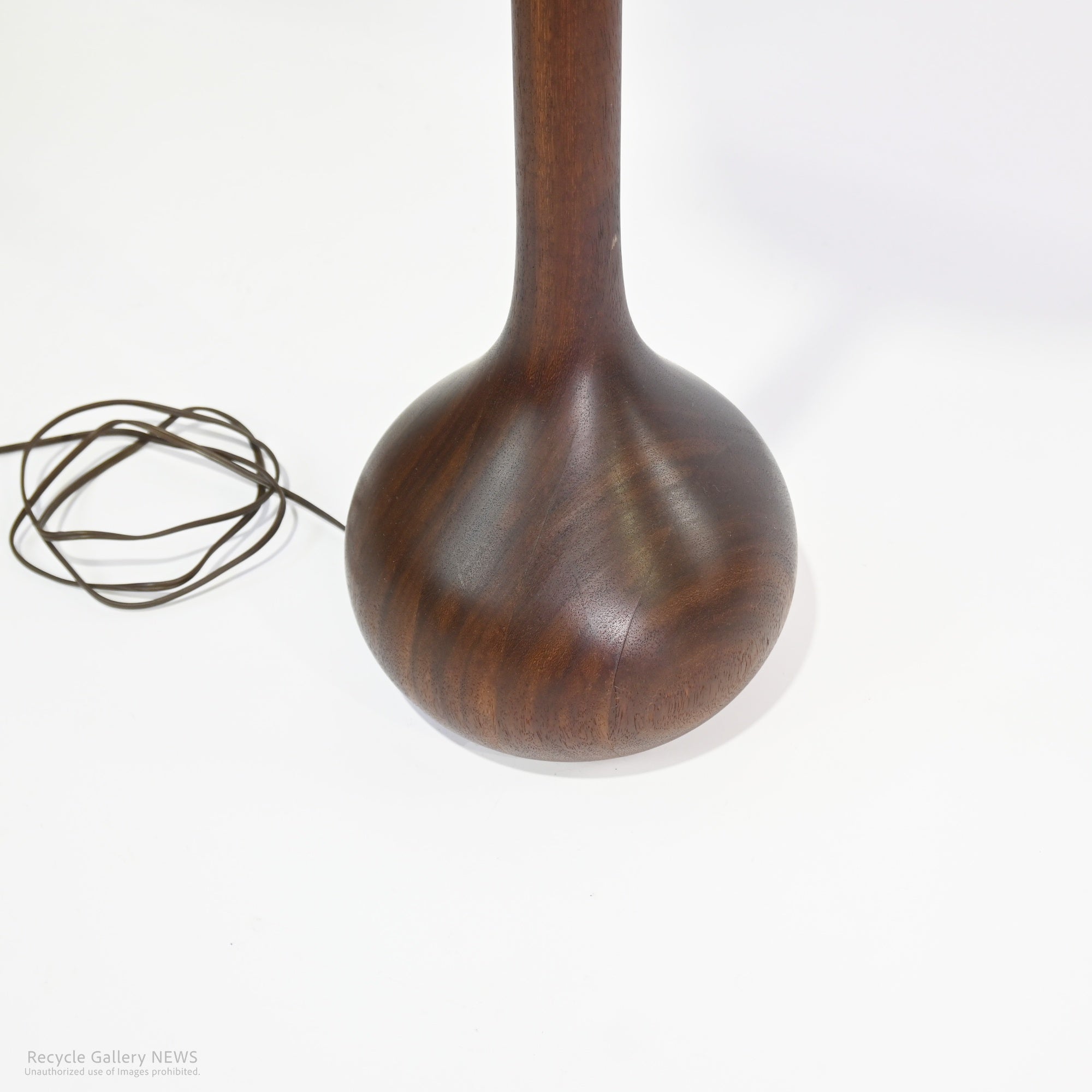 Scandinavian vintage Teardrop base Floor stand masterpiece Denmark / 北欧ヴィンテージ ティアドロップベース フロアスタンドライト マスターピース デンマーク