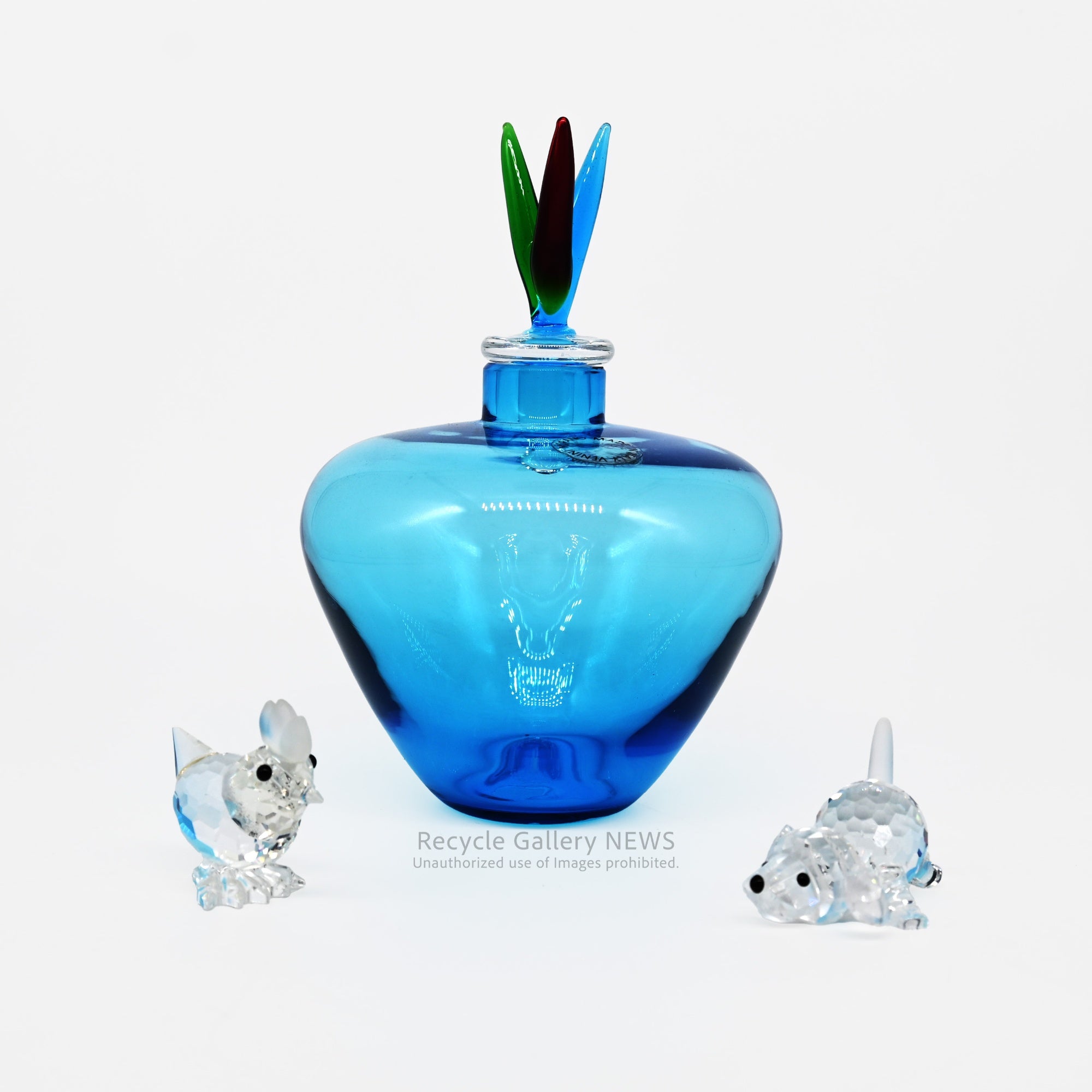 Retired Swarovski Crystal "Lying Beagle" Figurine Austrian Animal Motif / スワロフスキー 伏せビーグル 廃盤品 オーストリア クリスタルガラス 動物モチーフ
