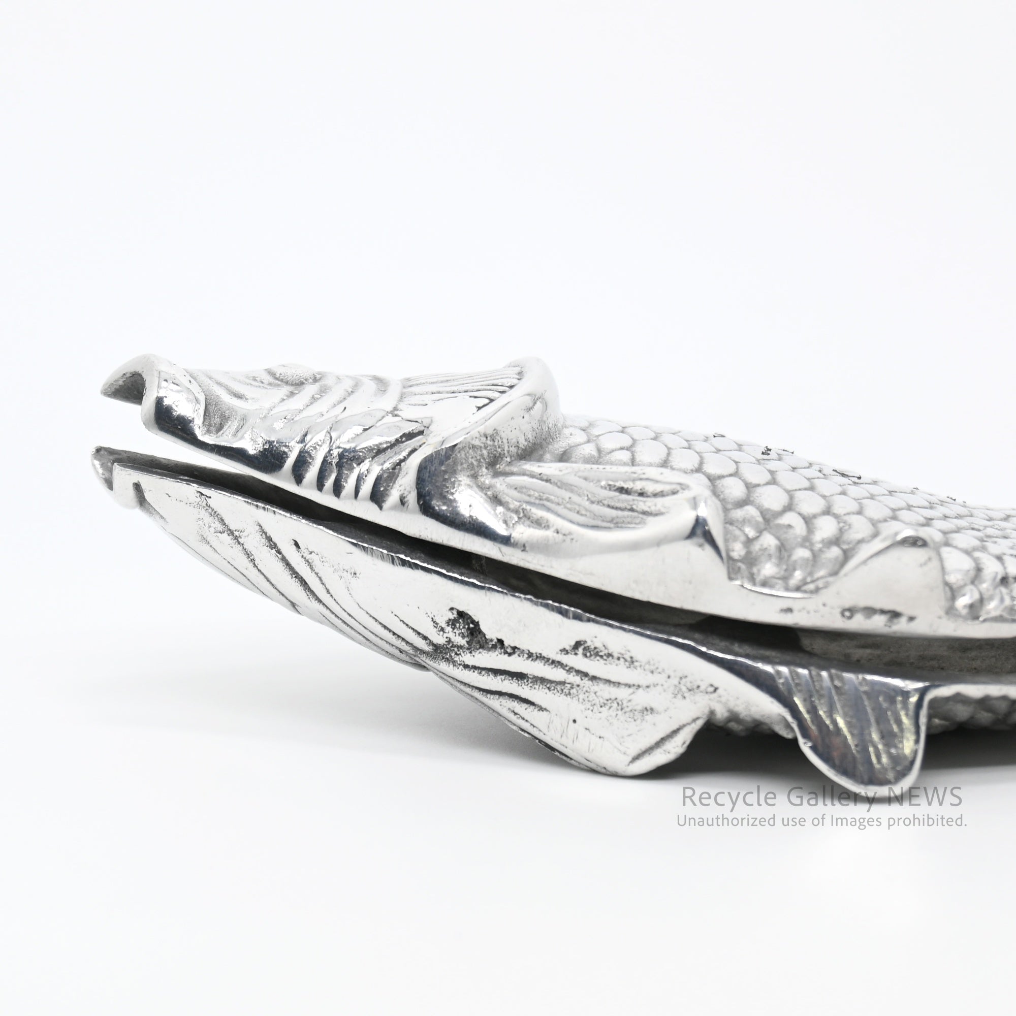 Vintage Carp Motif Napkin Holder Silver Plated / 鯉モチーフ ヴィンテージ ナプキンホルダー シルバー 銀メッキ