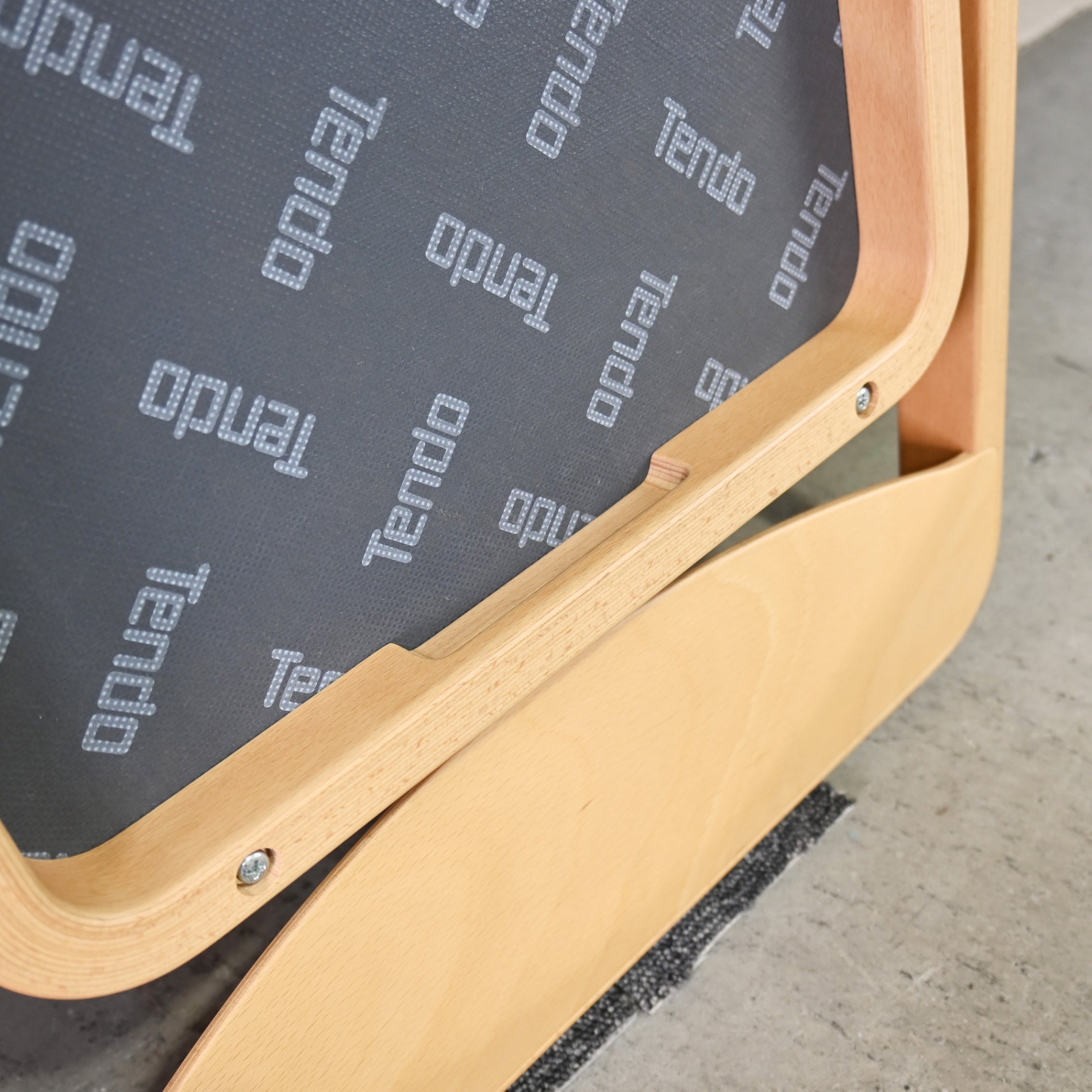 Tendo Folding chair T-3229WB-NT Japan Molded plywood / 天童木工 フォールディングチェア 折りたたみ椅子 廃盤シート張地布 日本 成形合板 木材