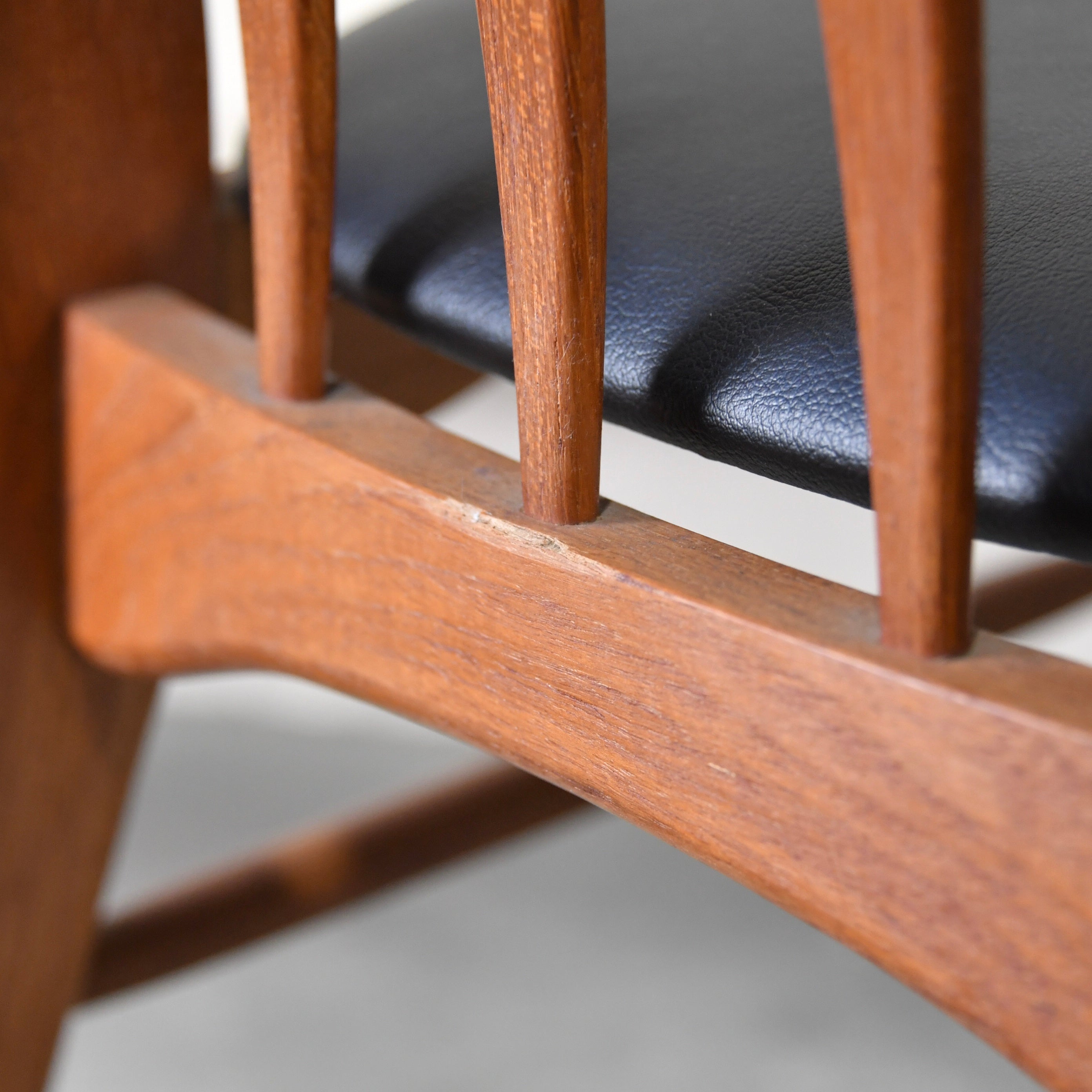 Koefoeds Hornslet Niels Koefoed EVA Chair Teakwood Denmark vintage Scandinavian design / コフォード・ホーンスレット ニールス・コフォード エヴァチェア チーク材 デンマークヴィンテージ 北欧デザイン